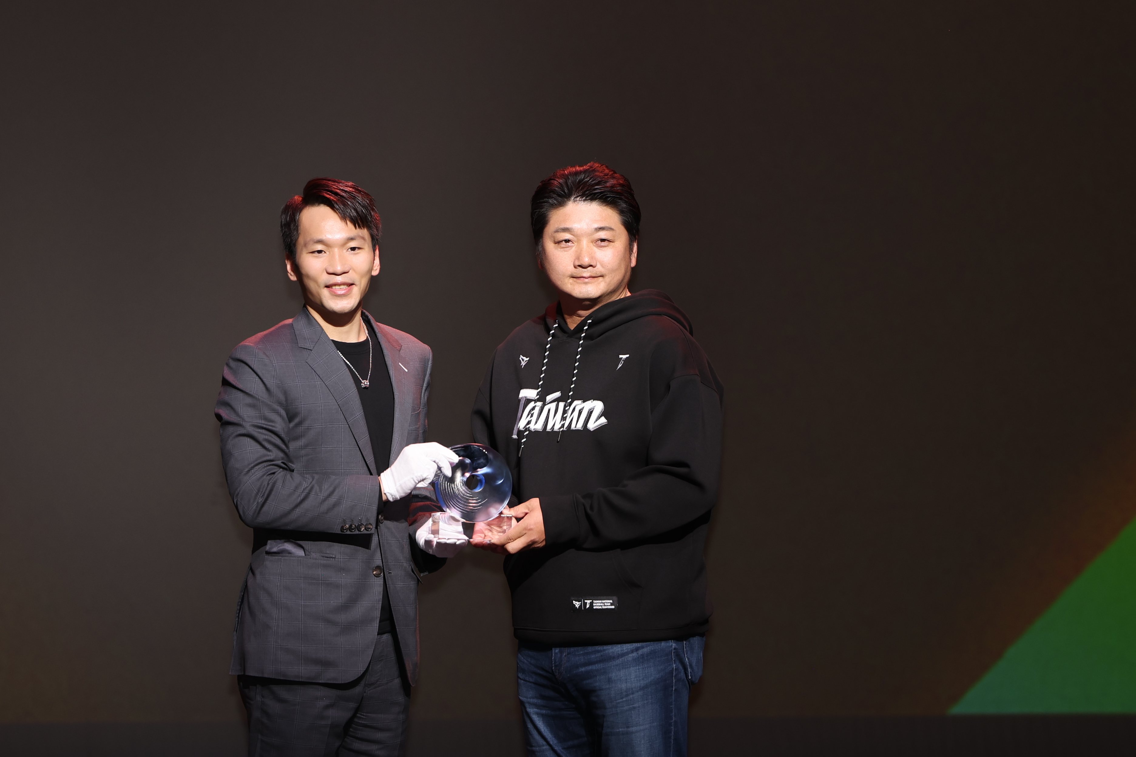 教練曾豪駒獲最佳教練獎。李天助攝