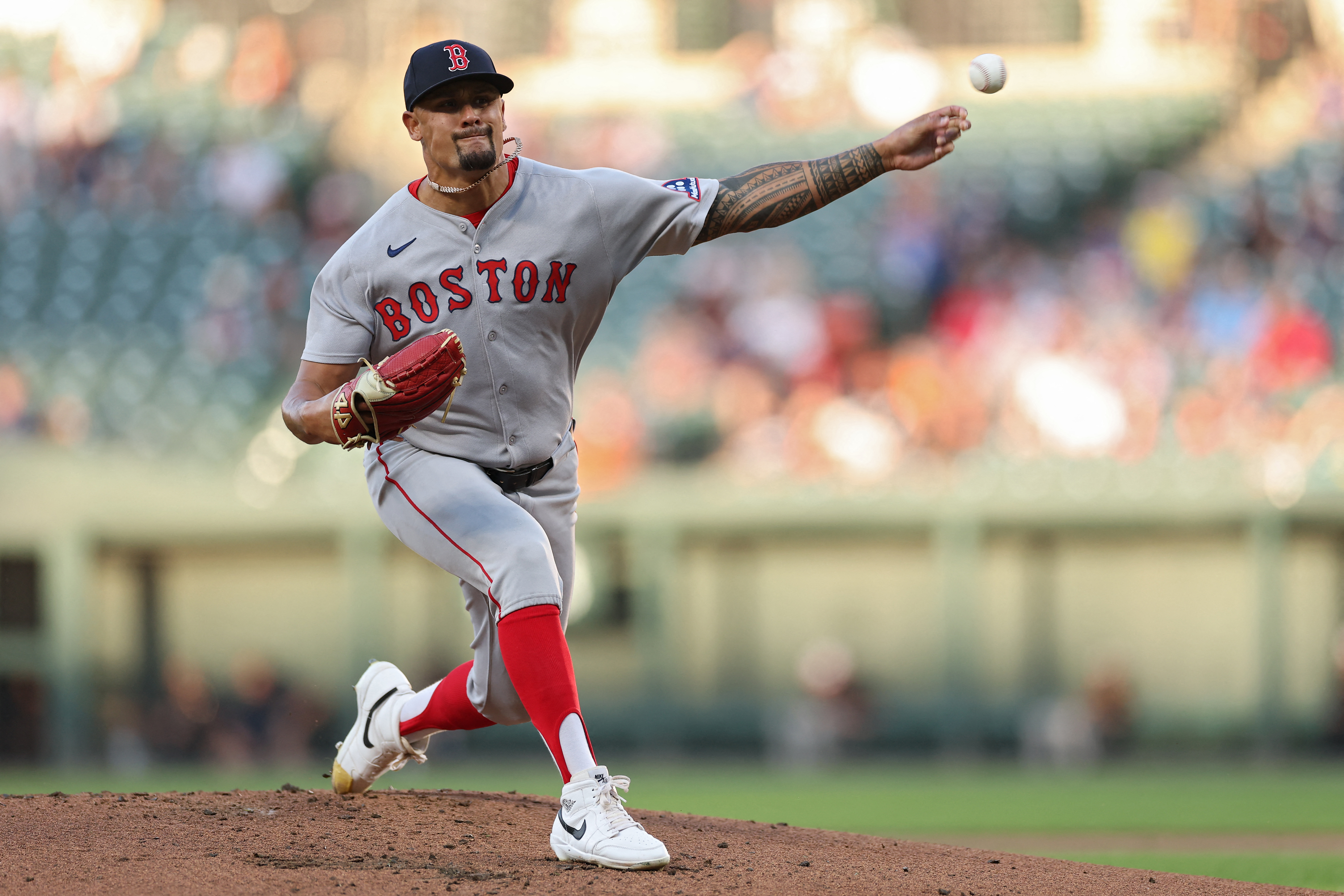 洛磯11月18日從波士頓紅襪換來牛棚投手伯納汀諾（Brennan Bernardino）。法新社