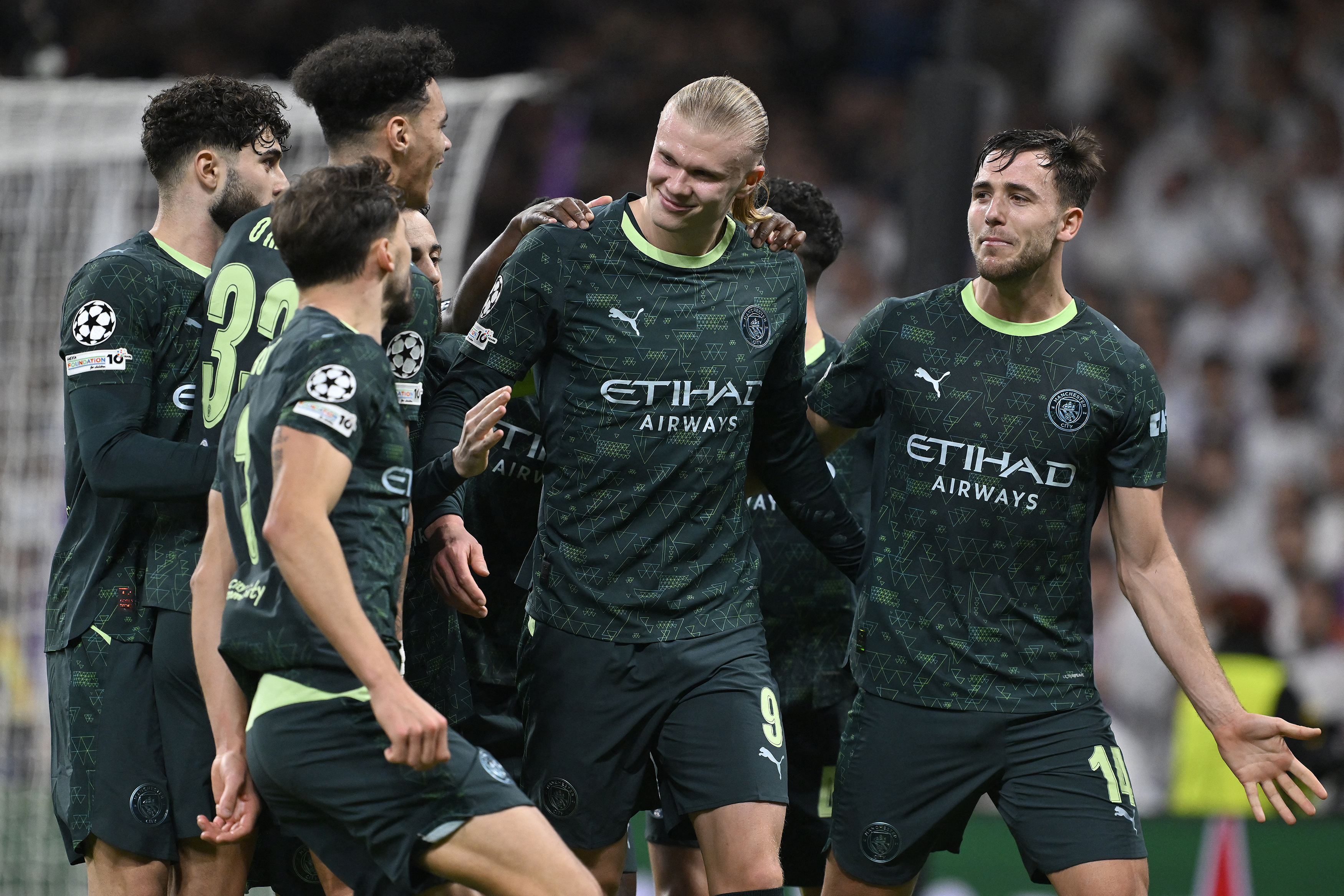 哈蘭德的12碼球助曼城逆轉打敗皇馬。法新社