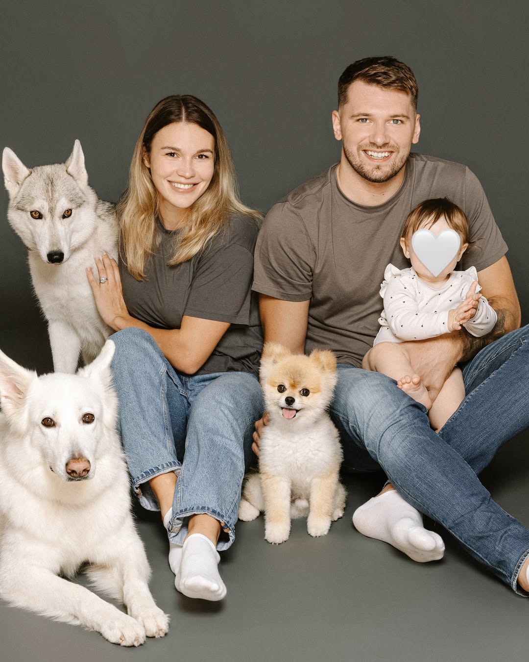 洛杉磯湖人隊球星唐西奇(Luka Doncic)有了第二個女兒。摘自Anamaria IG