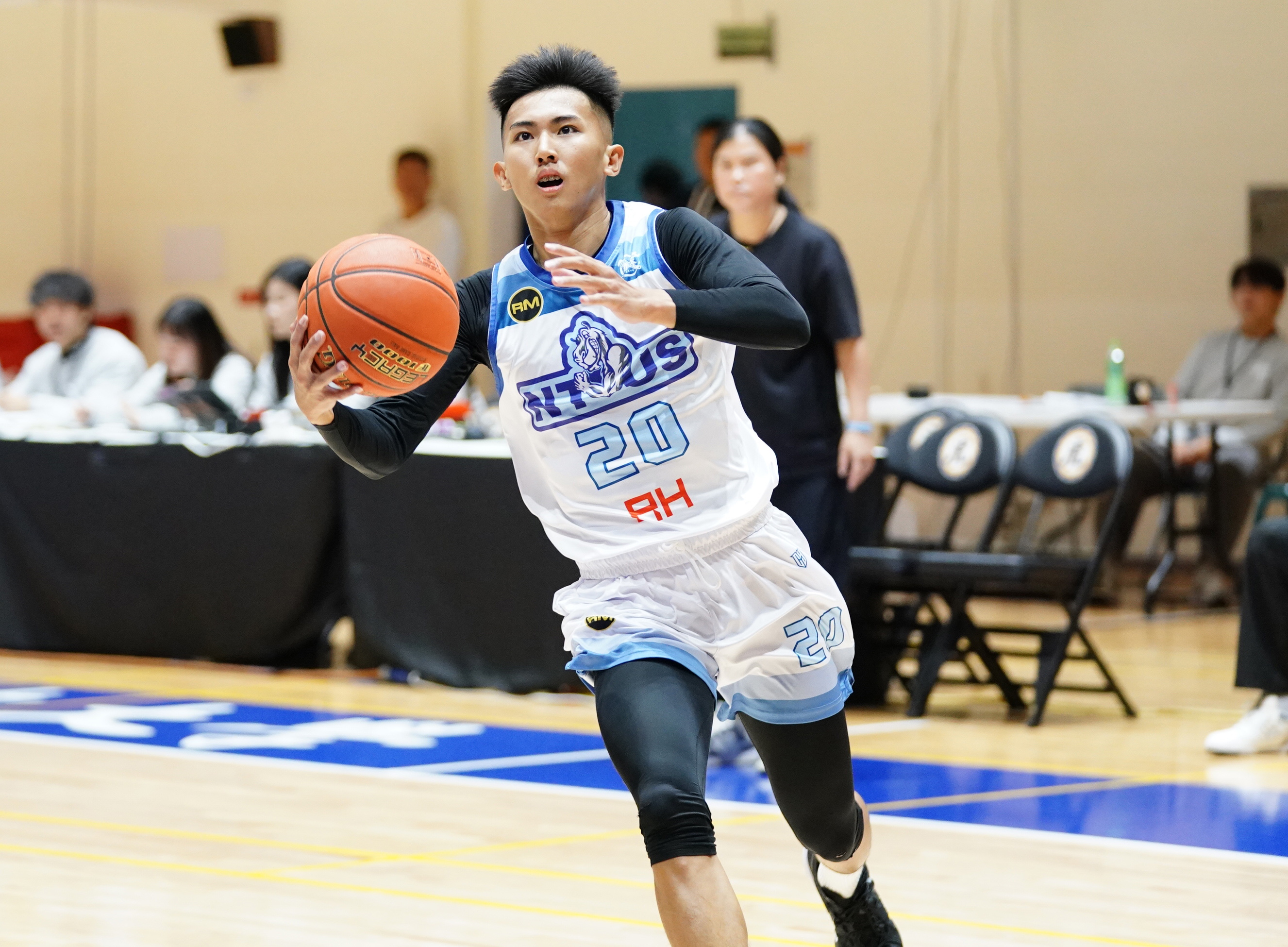 臺灣體大王禹承達成生涯100助攻。大專體總提供