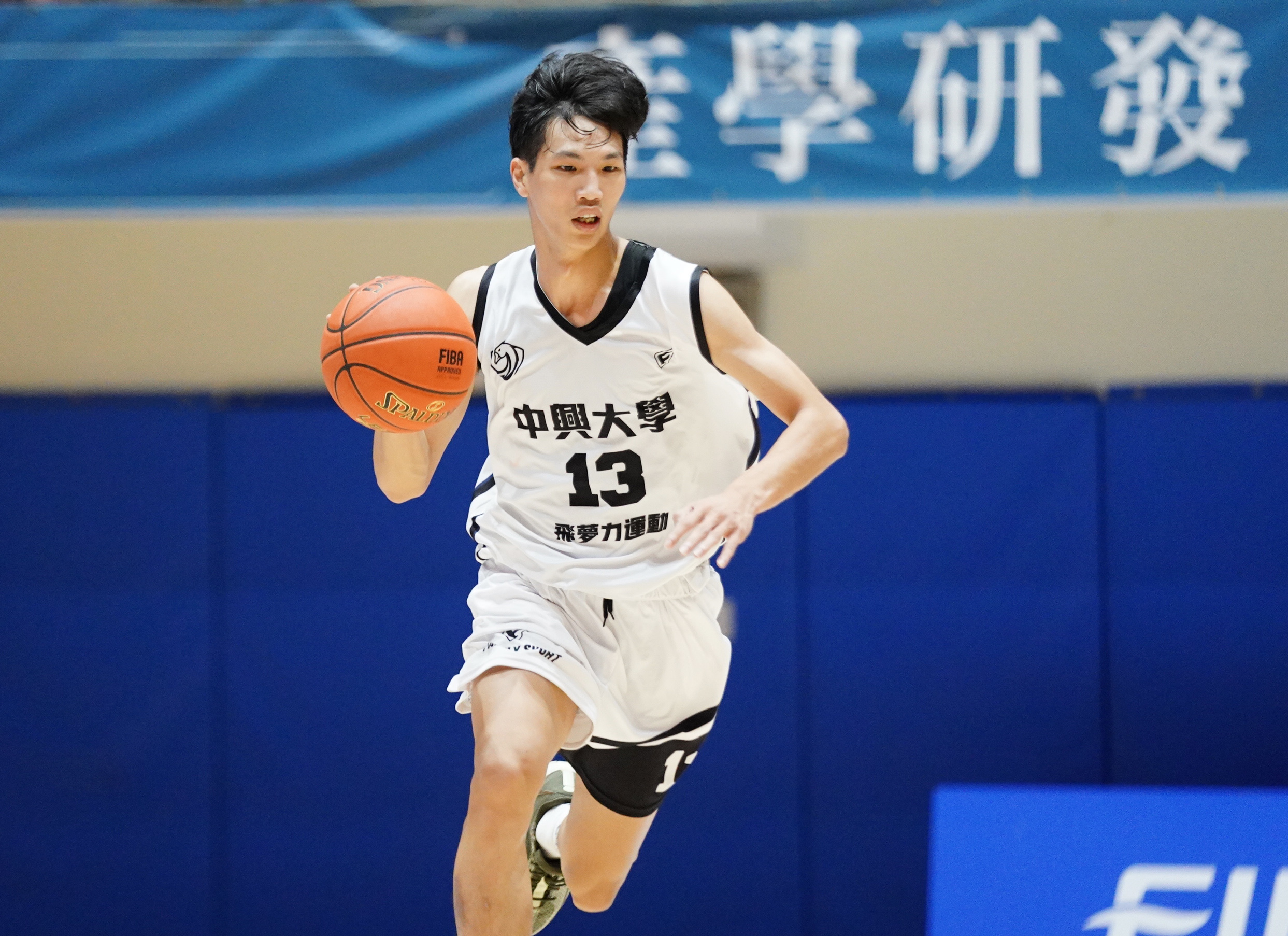 中興大學陳新翰個人公開一級最高34分。大專體總提供