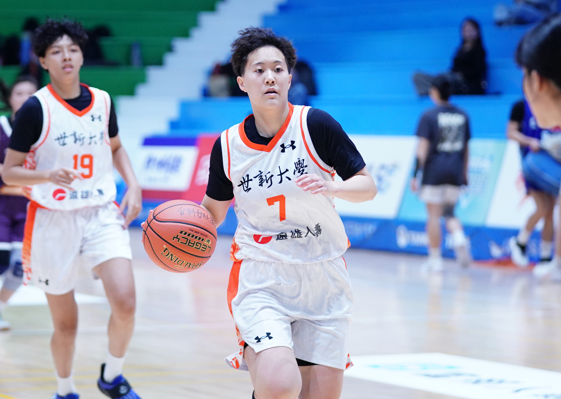 世新大學葉欣宜15分。大專體總提供