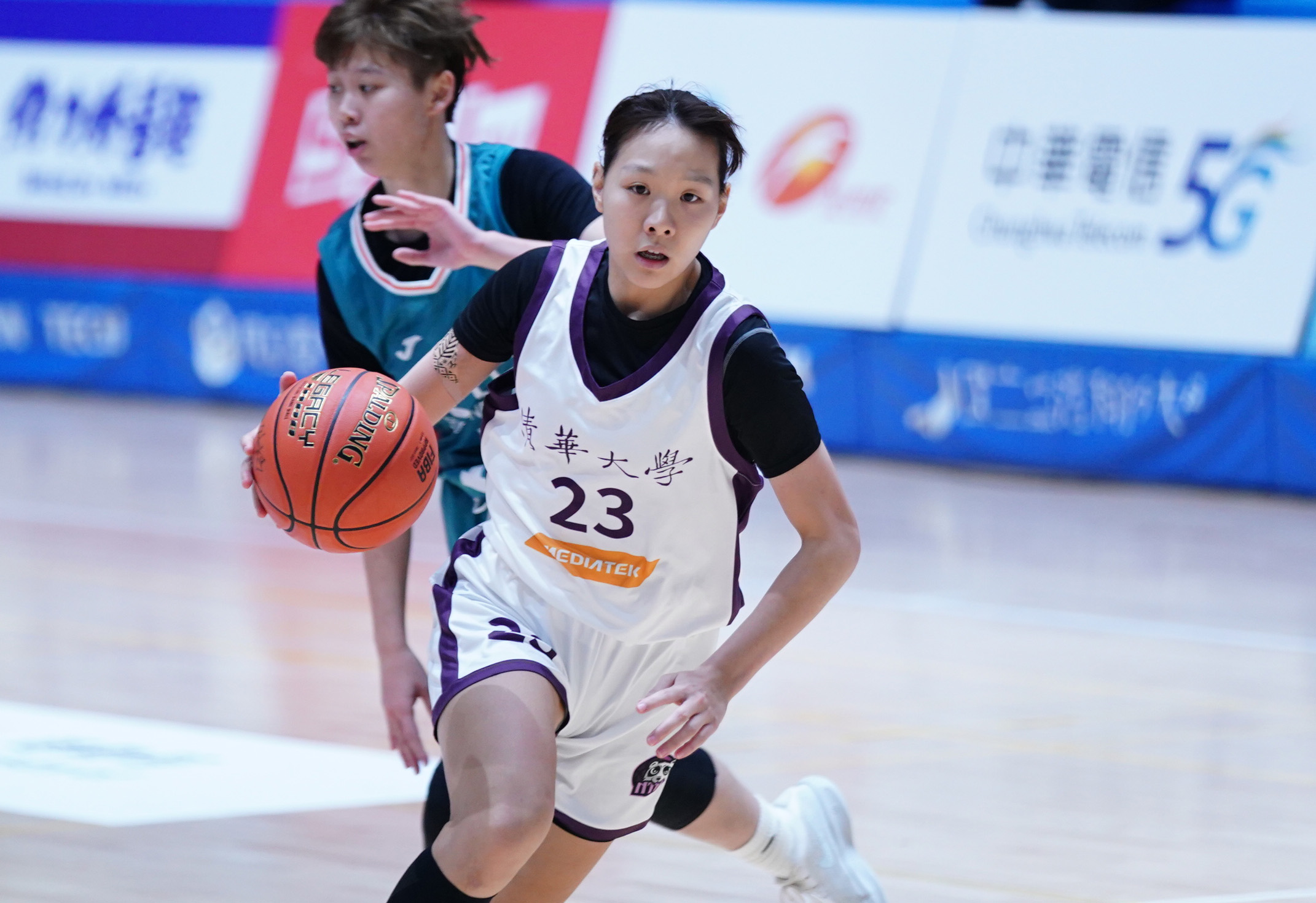 清華大學張聿敏22分12籃板。大專體總提供