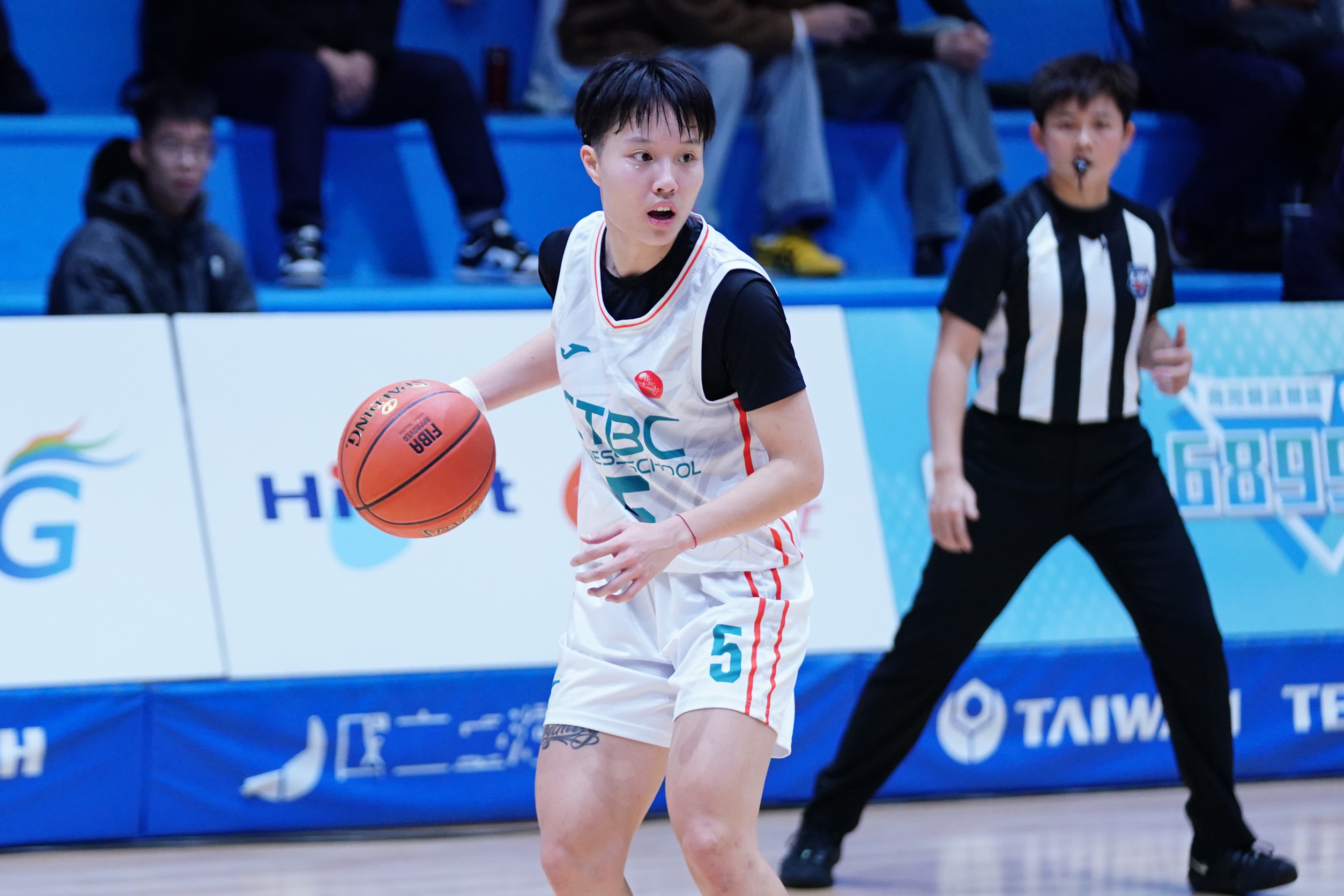 中信學院邱群琋單場72分再度更新公開一級單場最高得分紀錄。大專體總提供