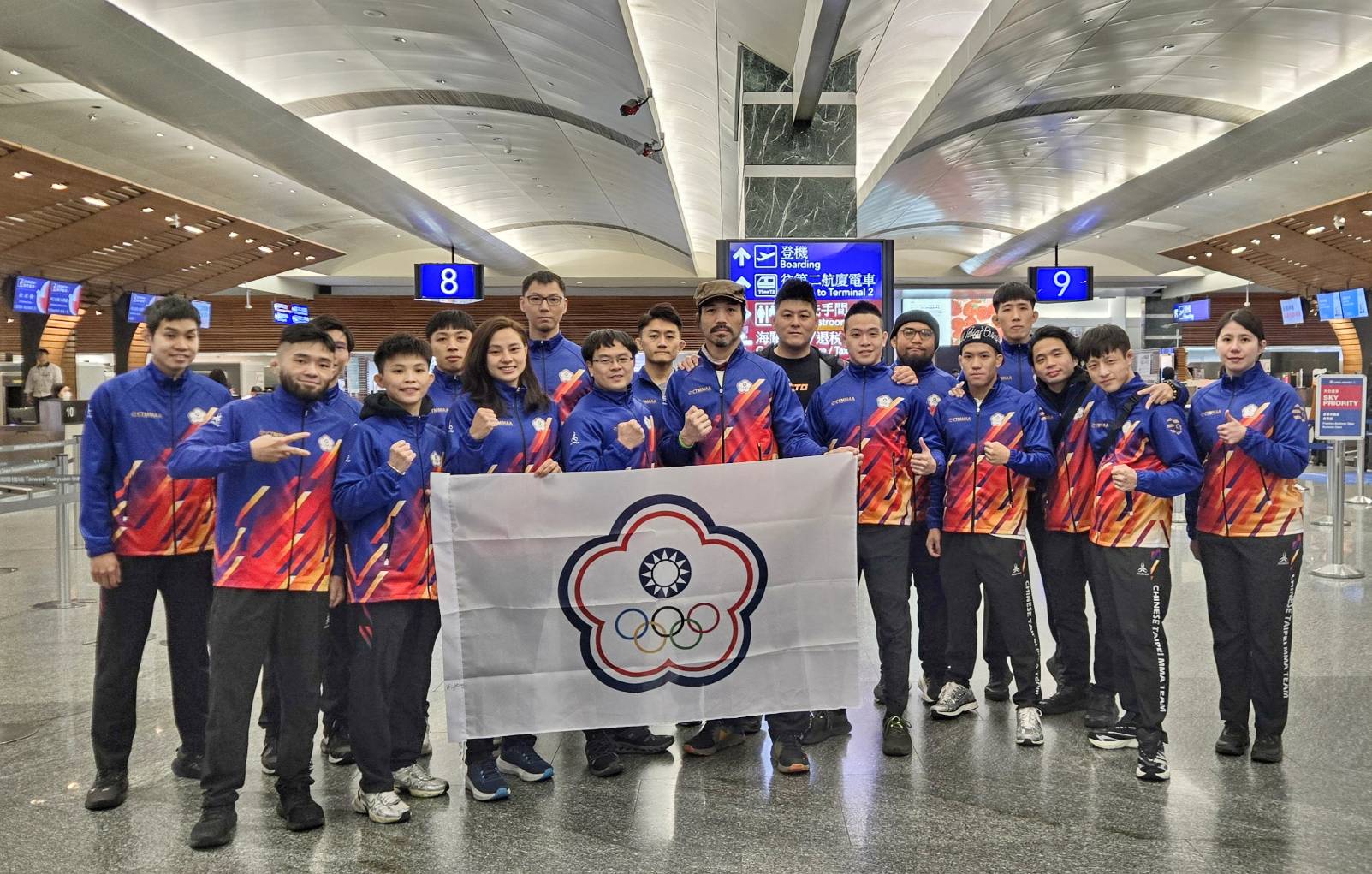 中華格鬥代表隊今赴中國四川力爭亞運資格。中華民國綜合格鬥協會提供