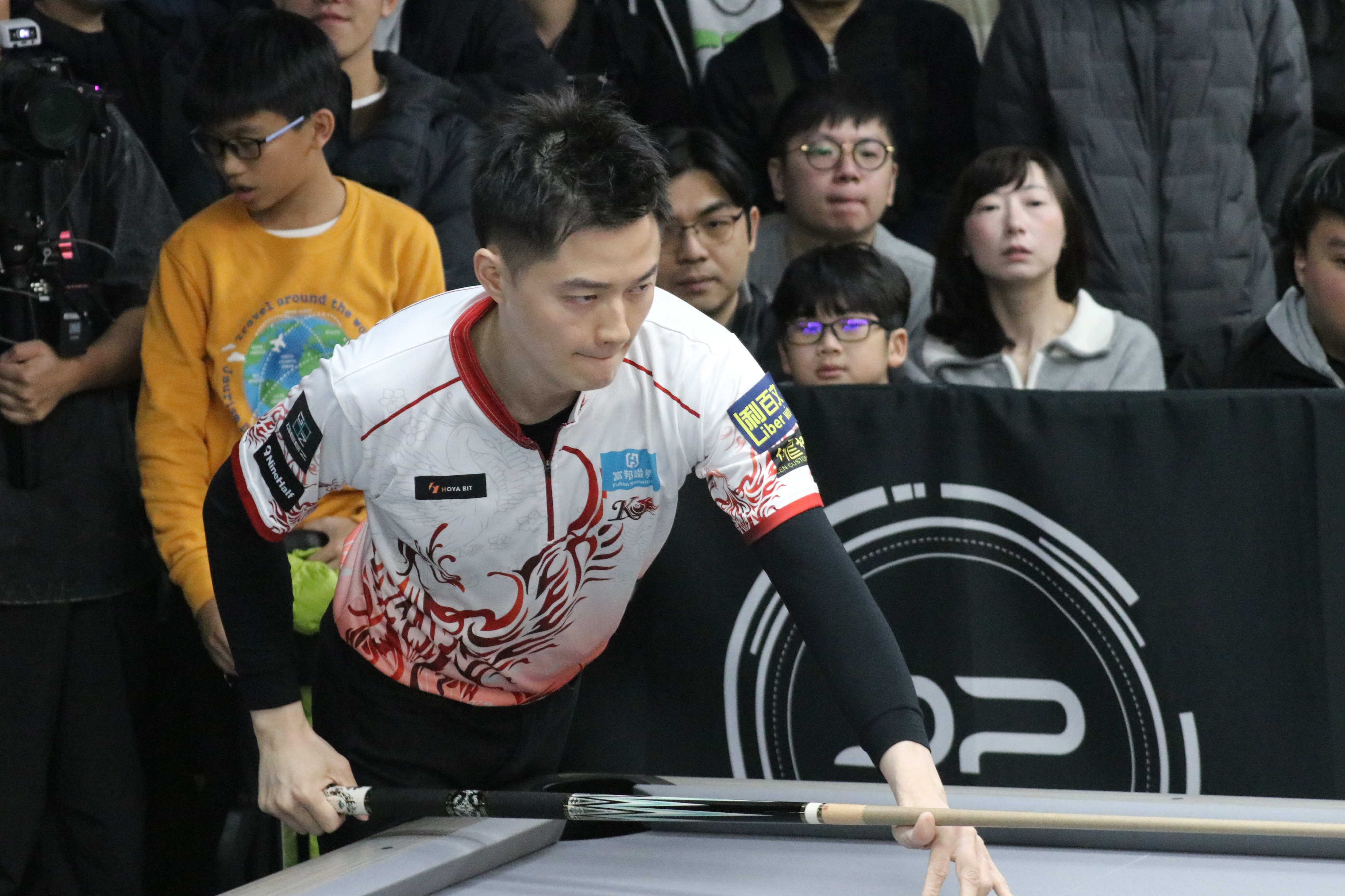 撞球王子柯秉逸單週連2站從頭打到尾沒休息。大會提供 