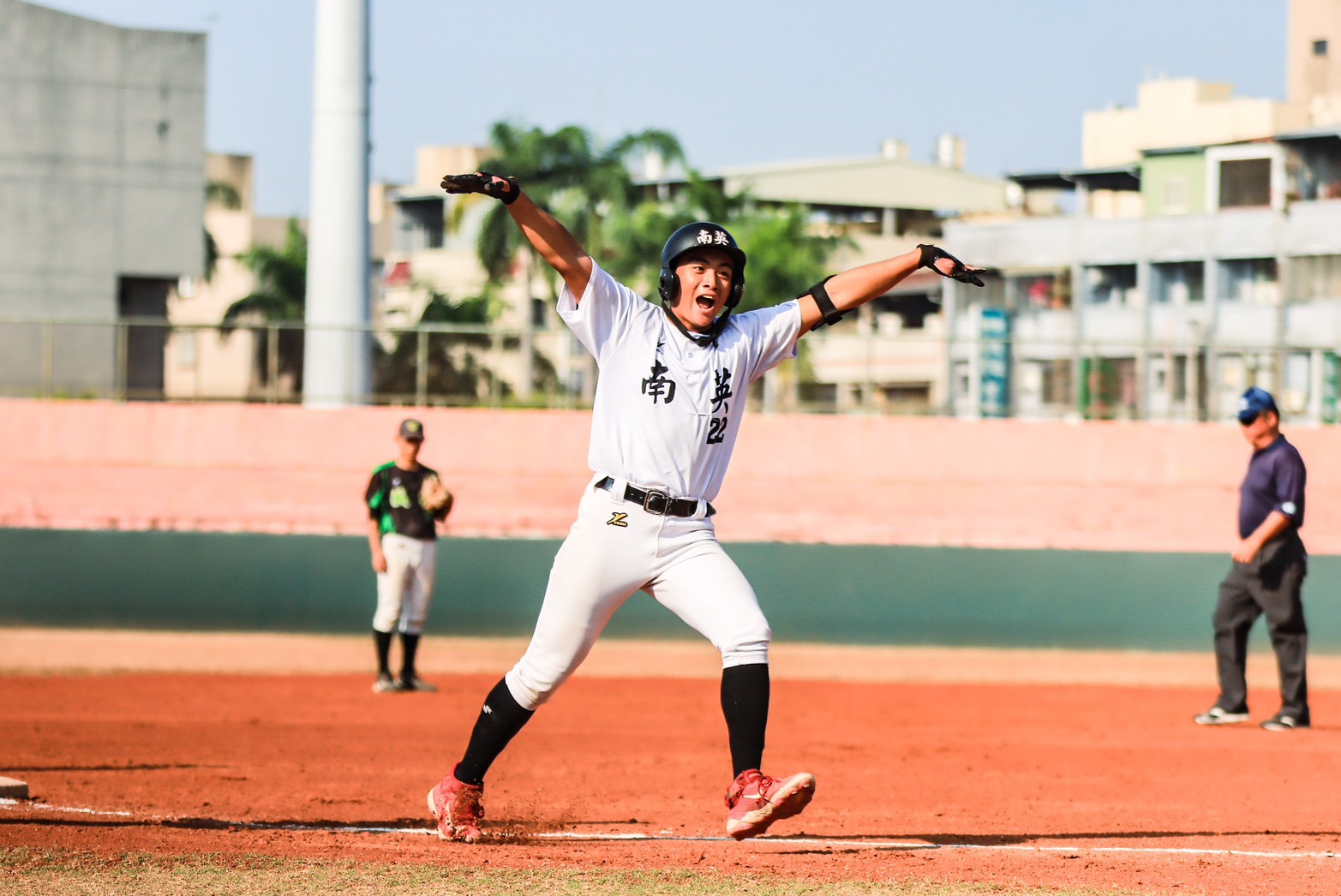 林鵬偉致勝一擊包辦4打點。學生棒聯提供