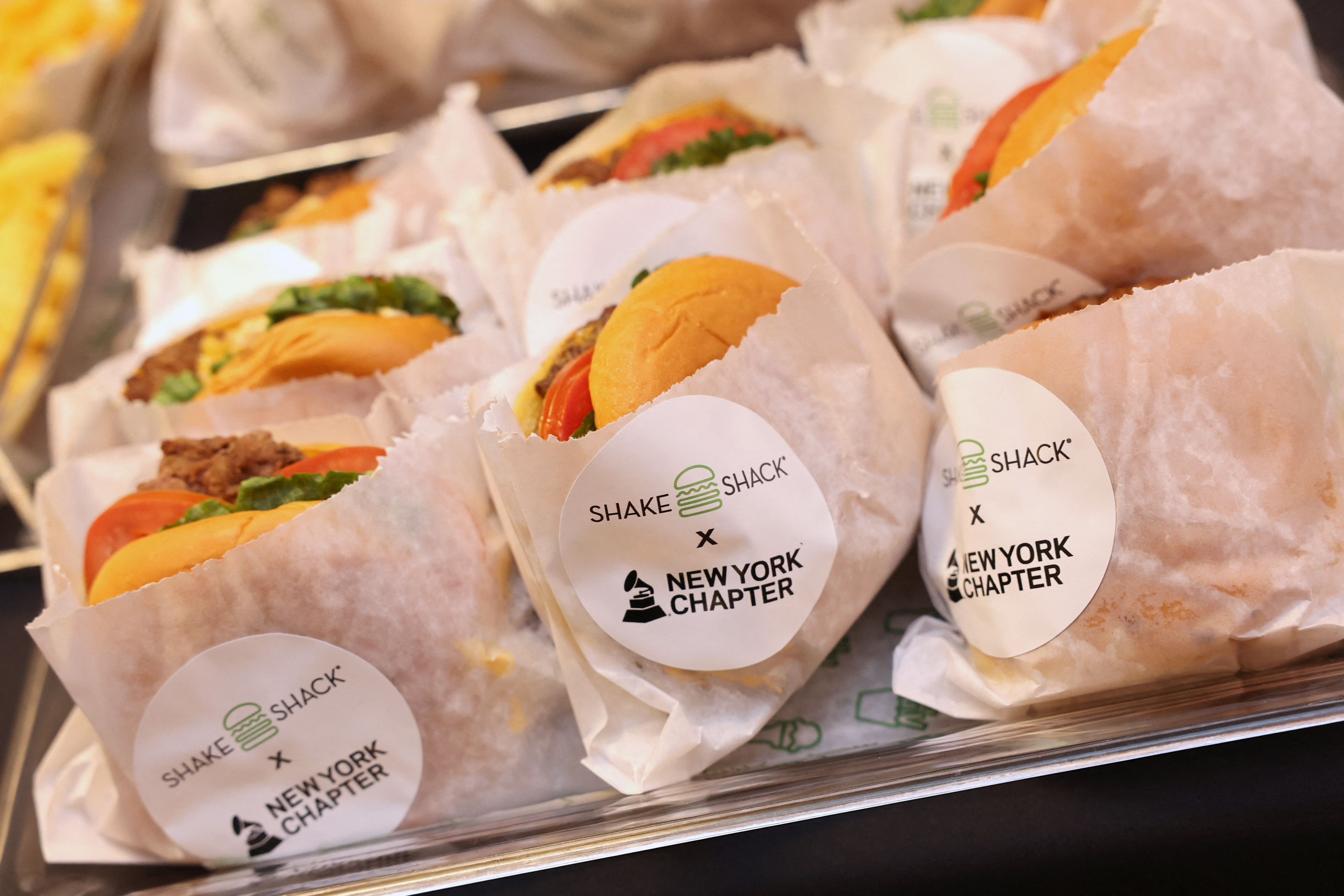 美國人氣漢堡品牌「Shake Shack」進駐墨爾本公園球場，但價格不斐。法新社