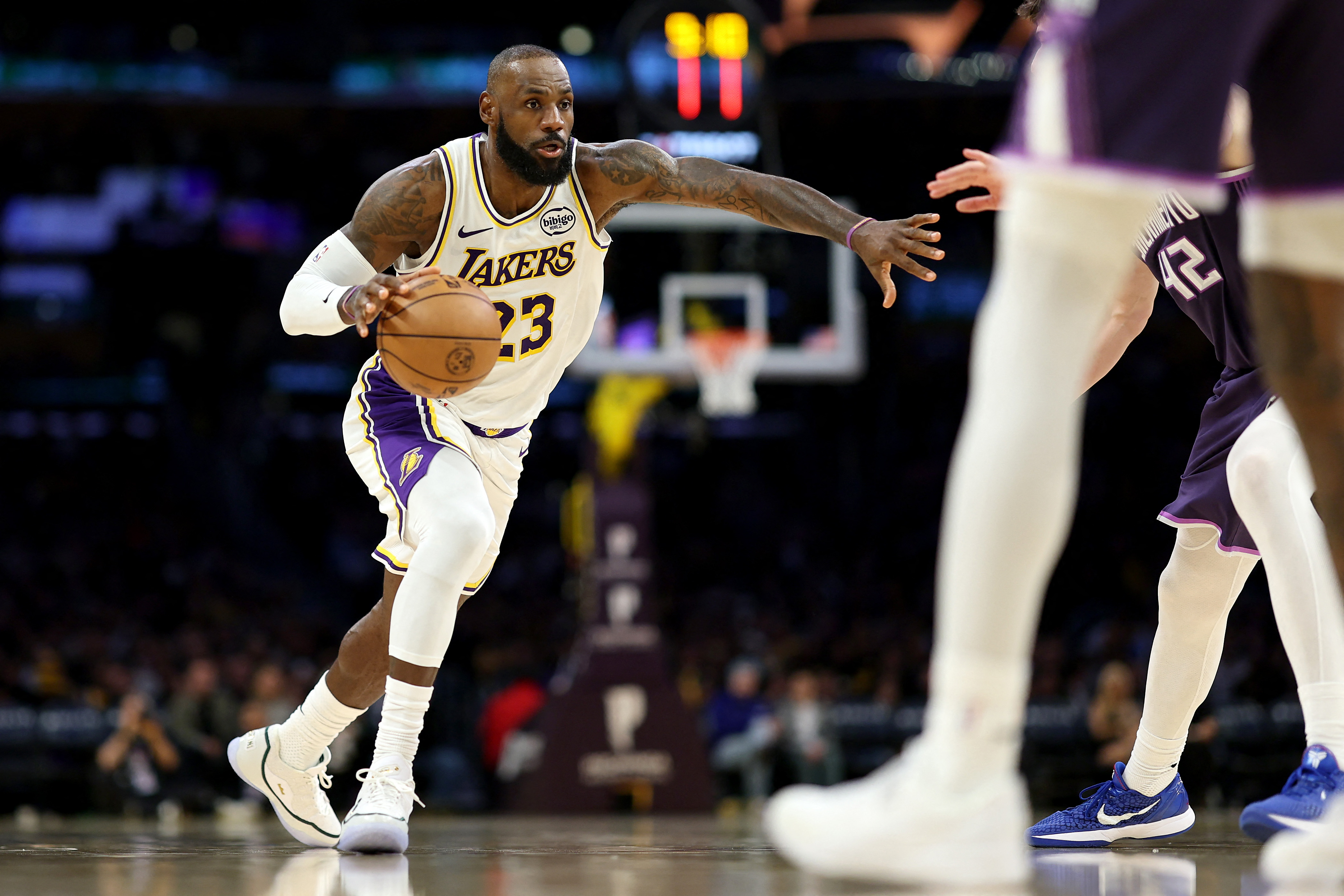詹姆斯（Lebron James）正面硬剛黑粉。法新社