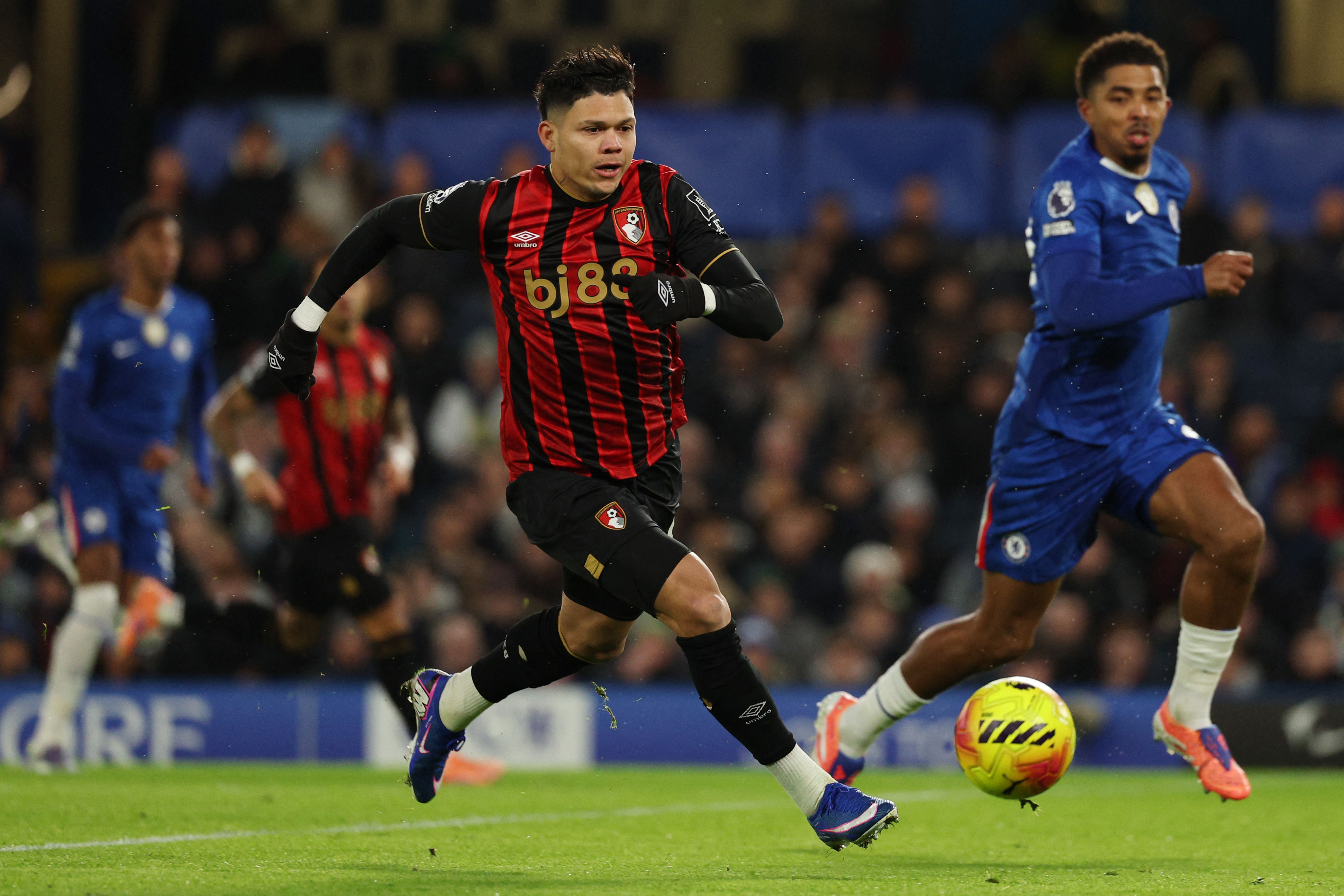 伊雲尼臣.利馬(左)和祖斯甸.古華特這些攻擊手,絕對是今晚的看點。法新社