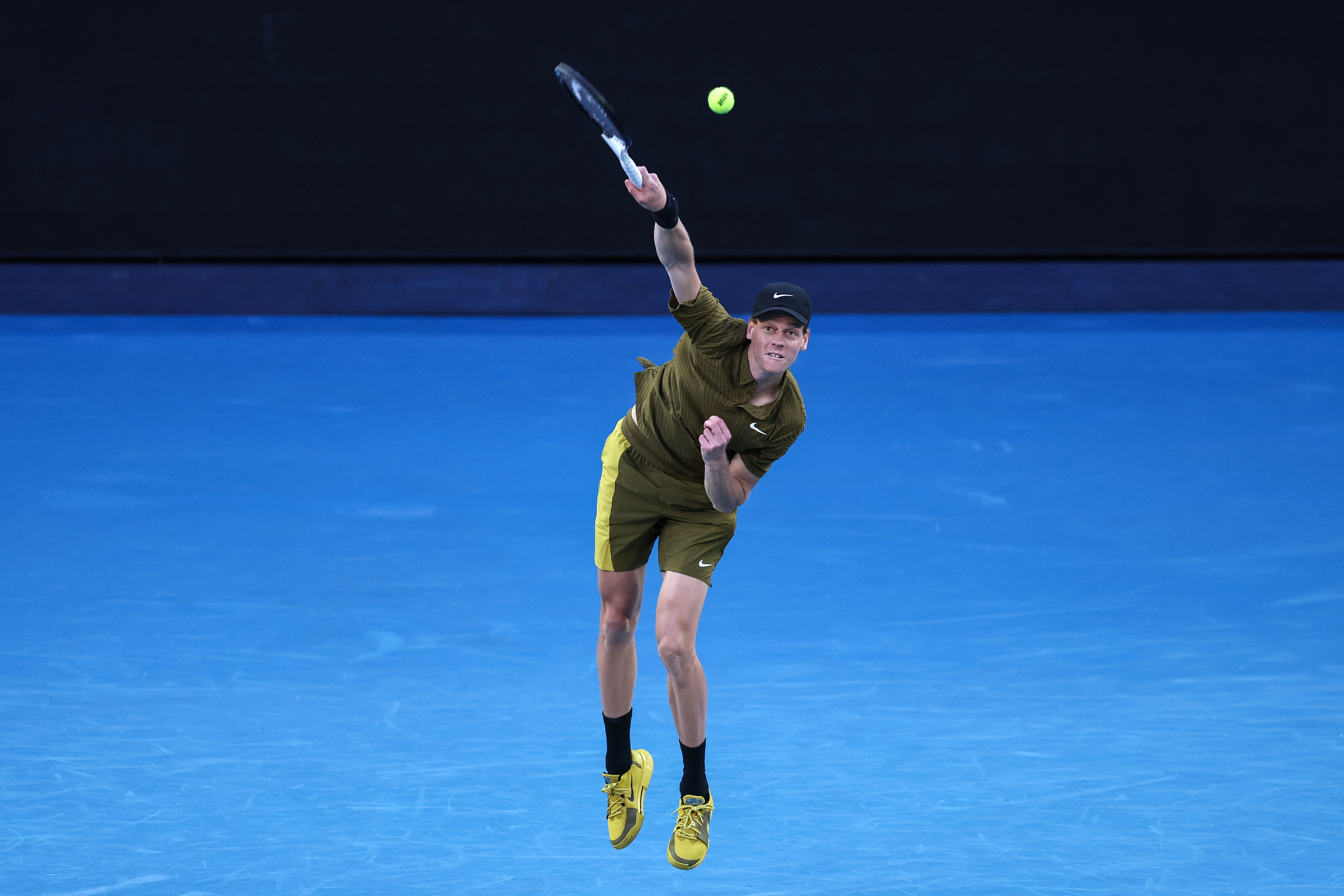 辛納轟出個人新高的18個愛司晉級。法新社