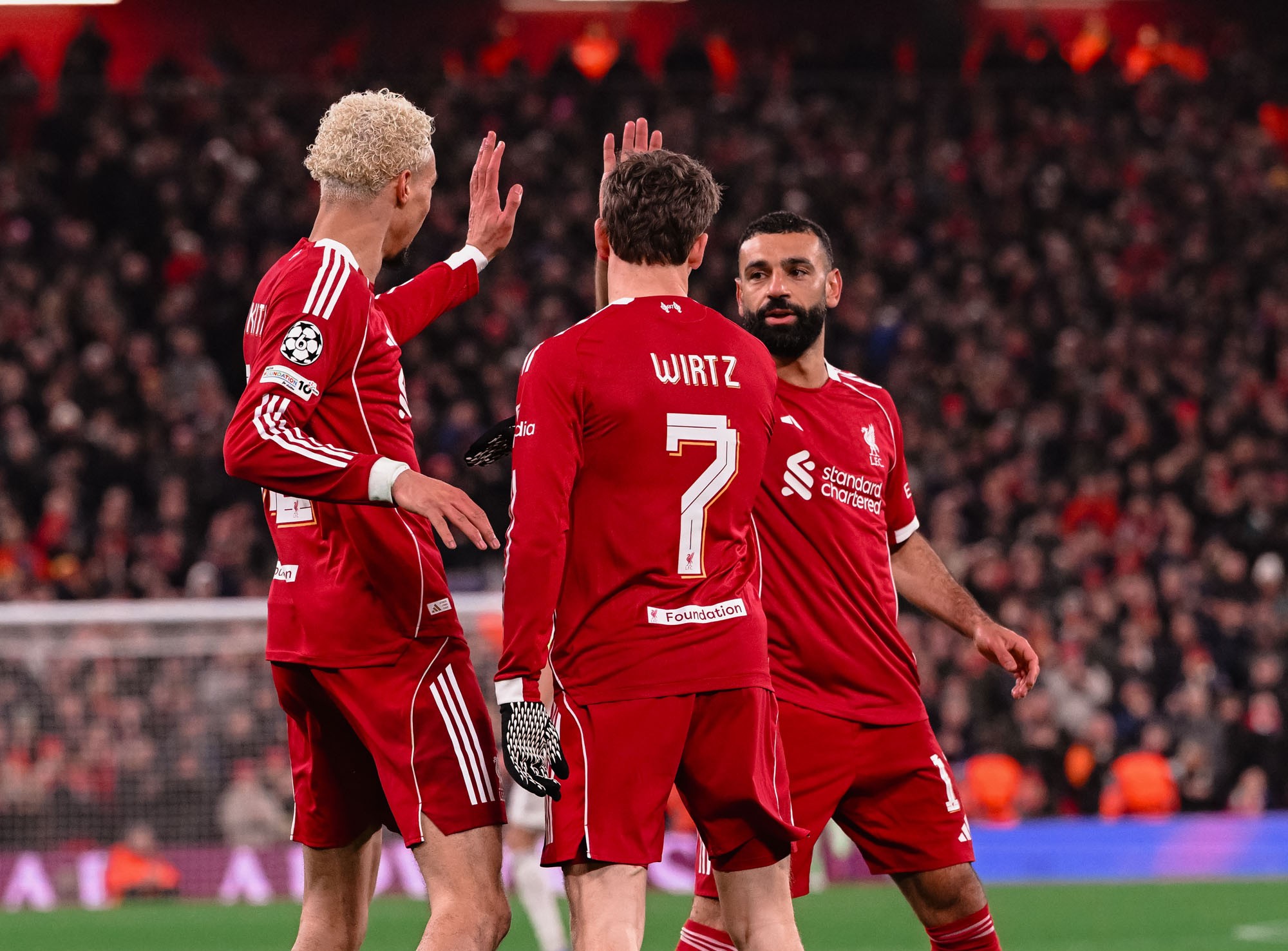 薩拉赫（Mohamed Salah，右）終於再為紅軍進球。摘自利物浦推特