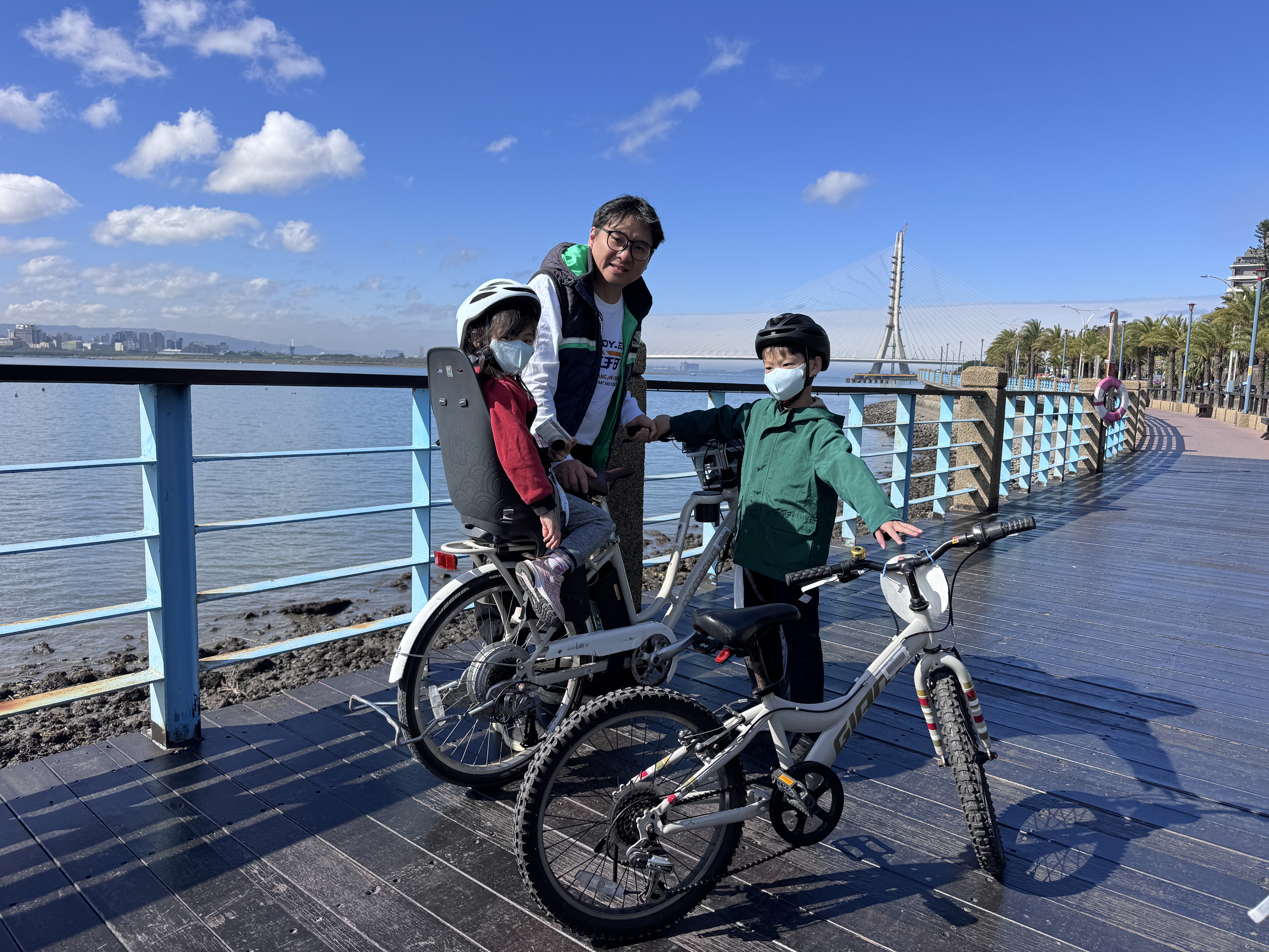 新北河濱自行車淡江站新站點,1/31、2/1試營運期間享有租借優惠。自行車新文化基金會提供