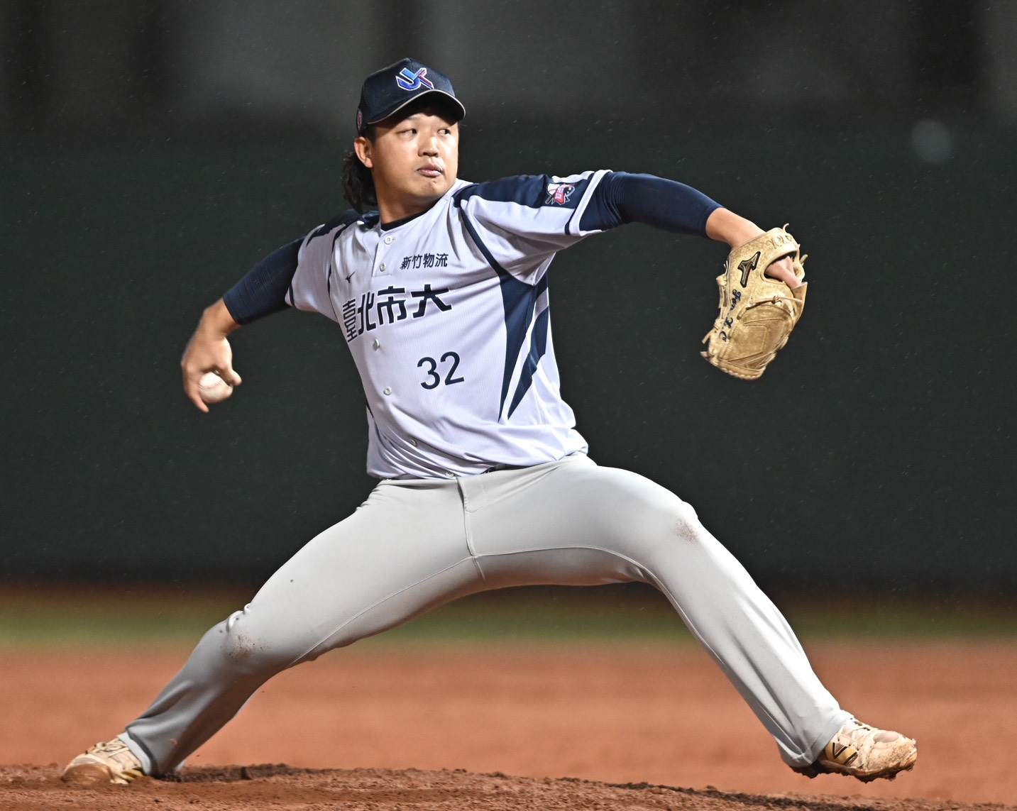 范振宸中繼5局好投。大專體總提供