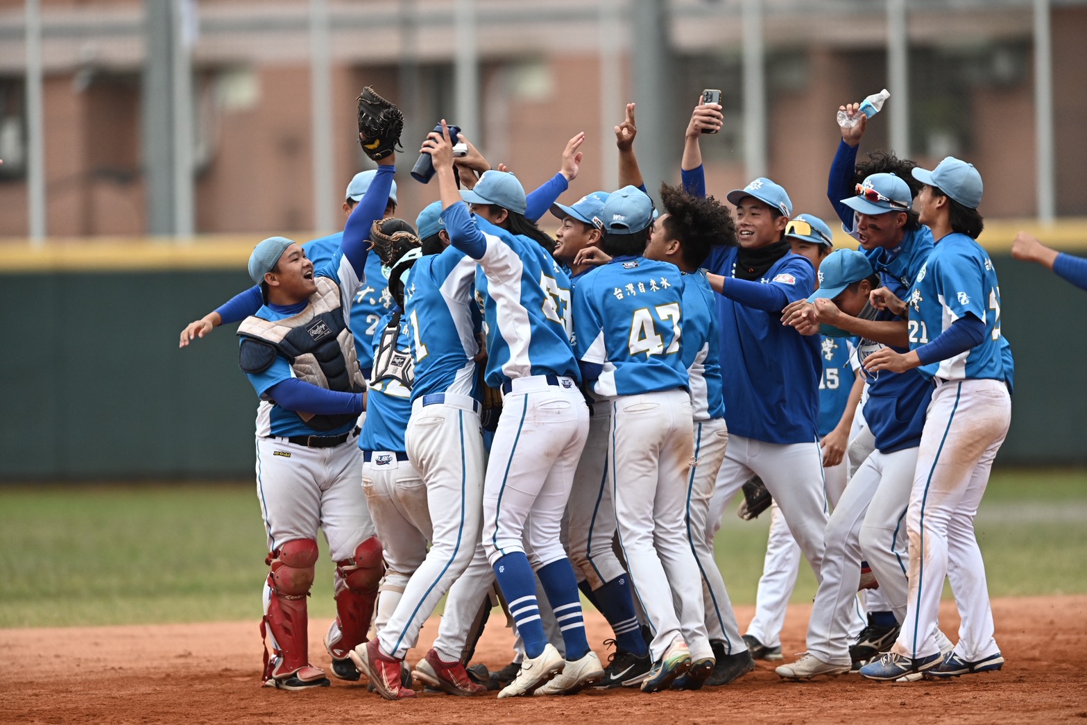 臺東大學喜獲季軍。大專體總提供