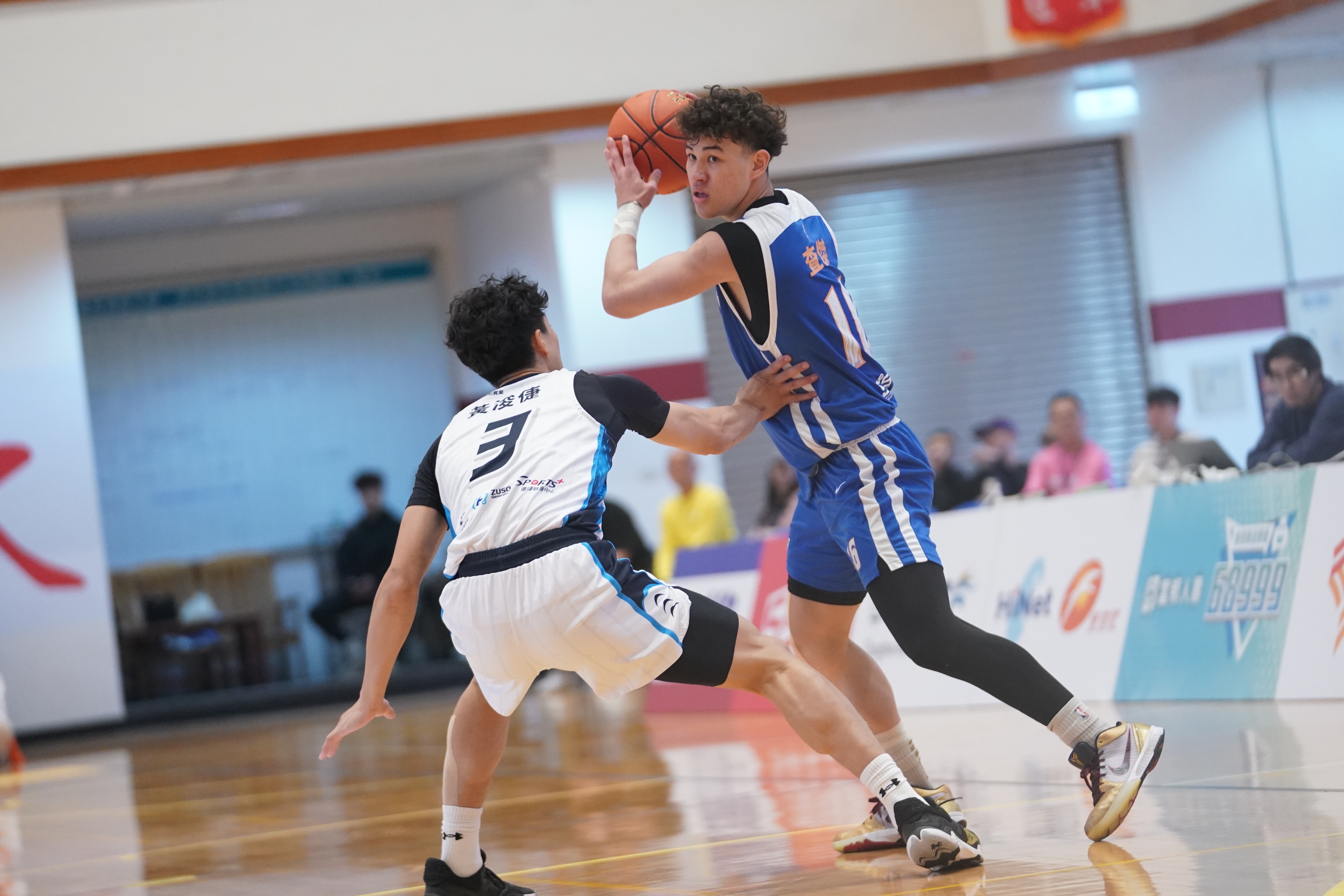 虎尾科大查傑18分8籃板5助攻。大專體總提供