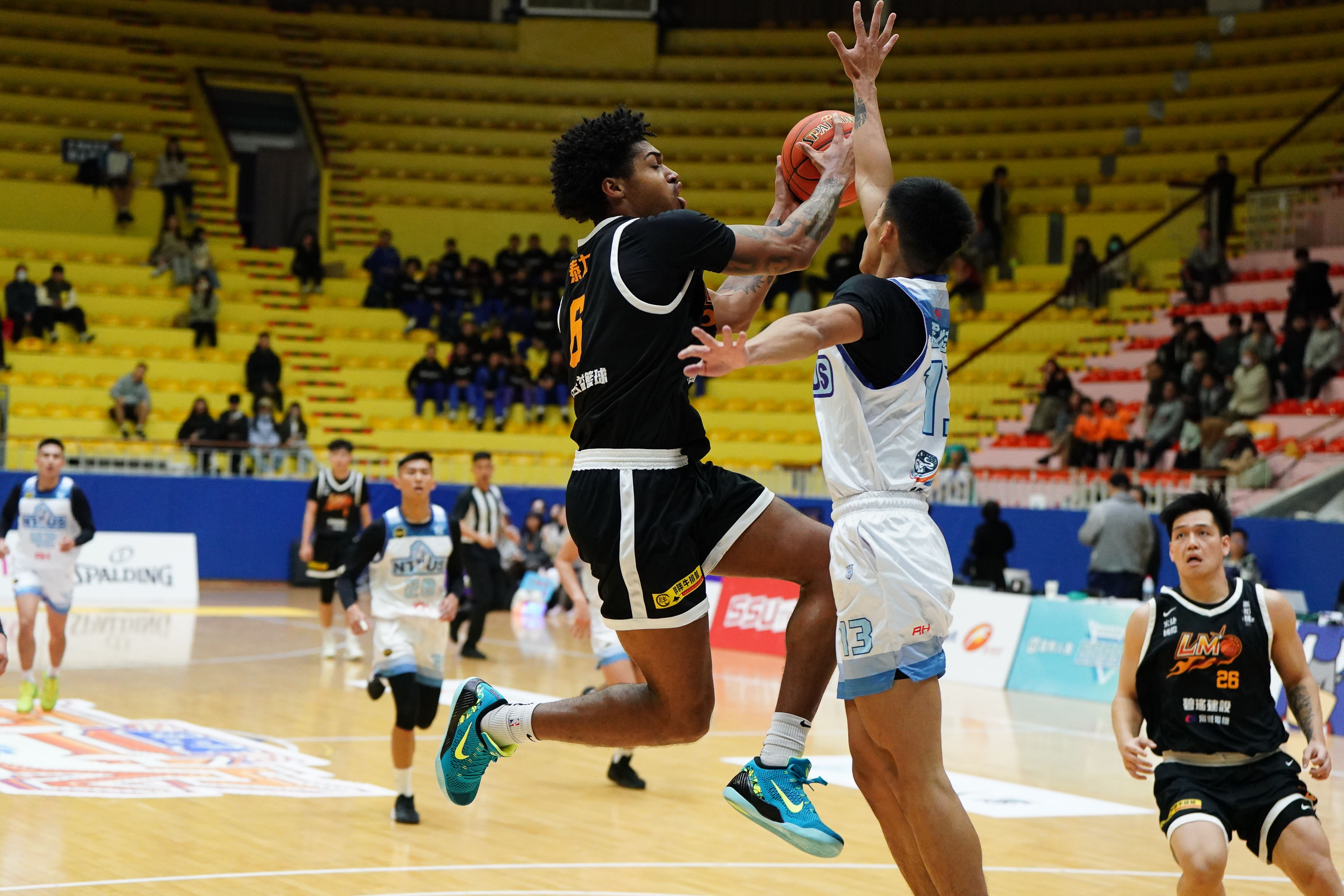 黎明學院泰力。大專體總提供