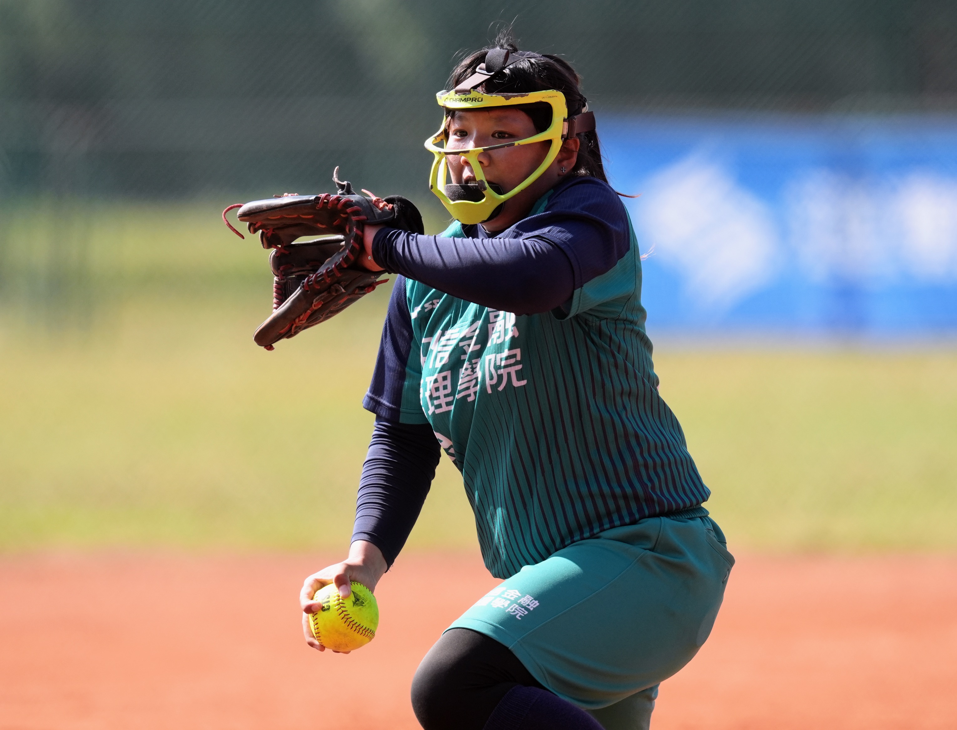 中信楊宜璇曾因家裡經濟問題暫離壘球。大專體總提供