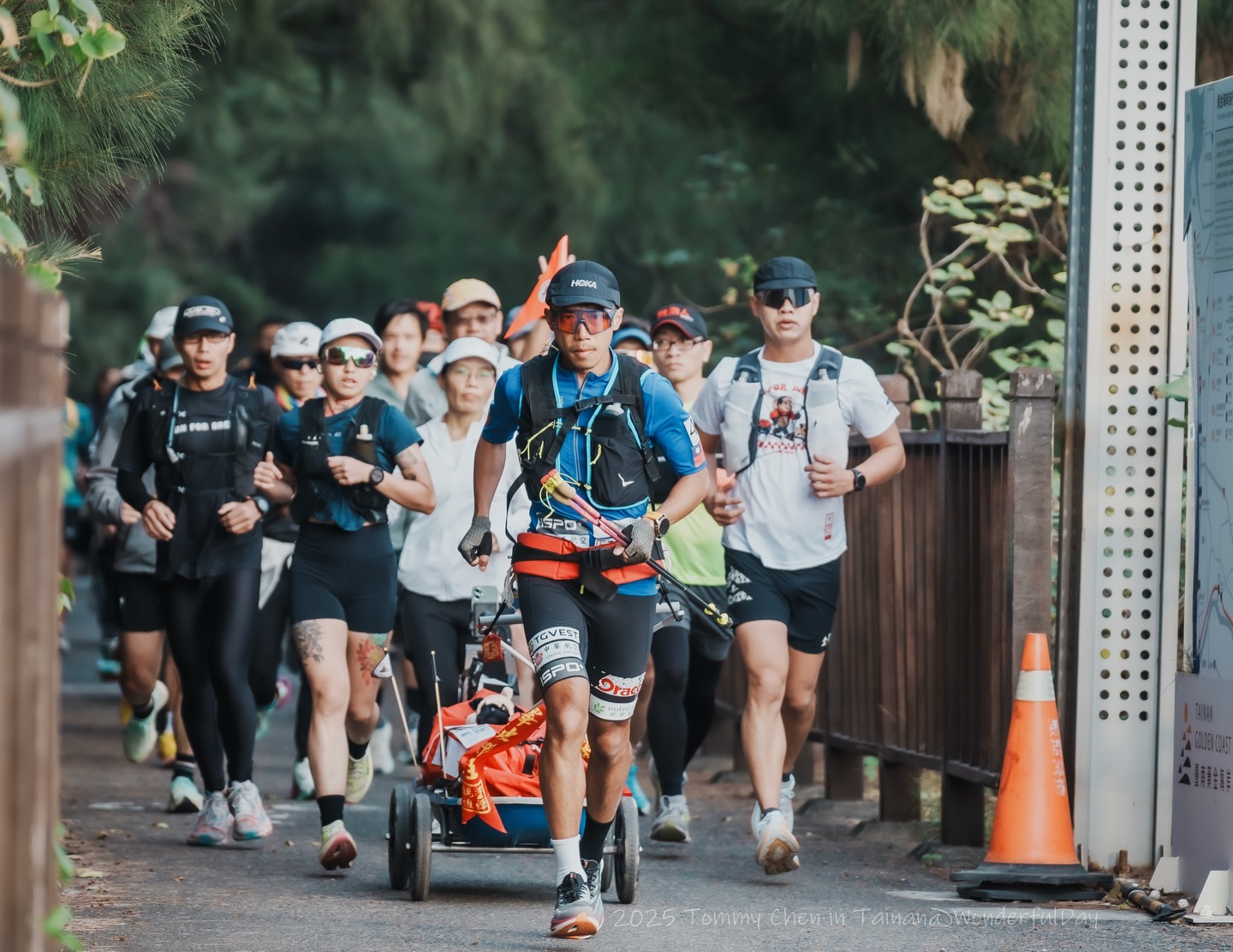 各地跑友相隨陳彥博訓練感受溫暖力量。陳彥博提供