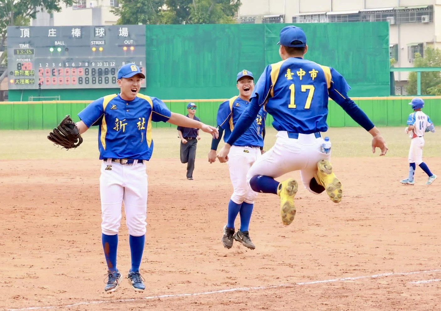 新社隔5年再闖三階。學生棒聯提供