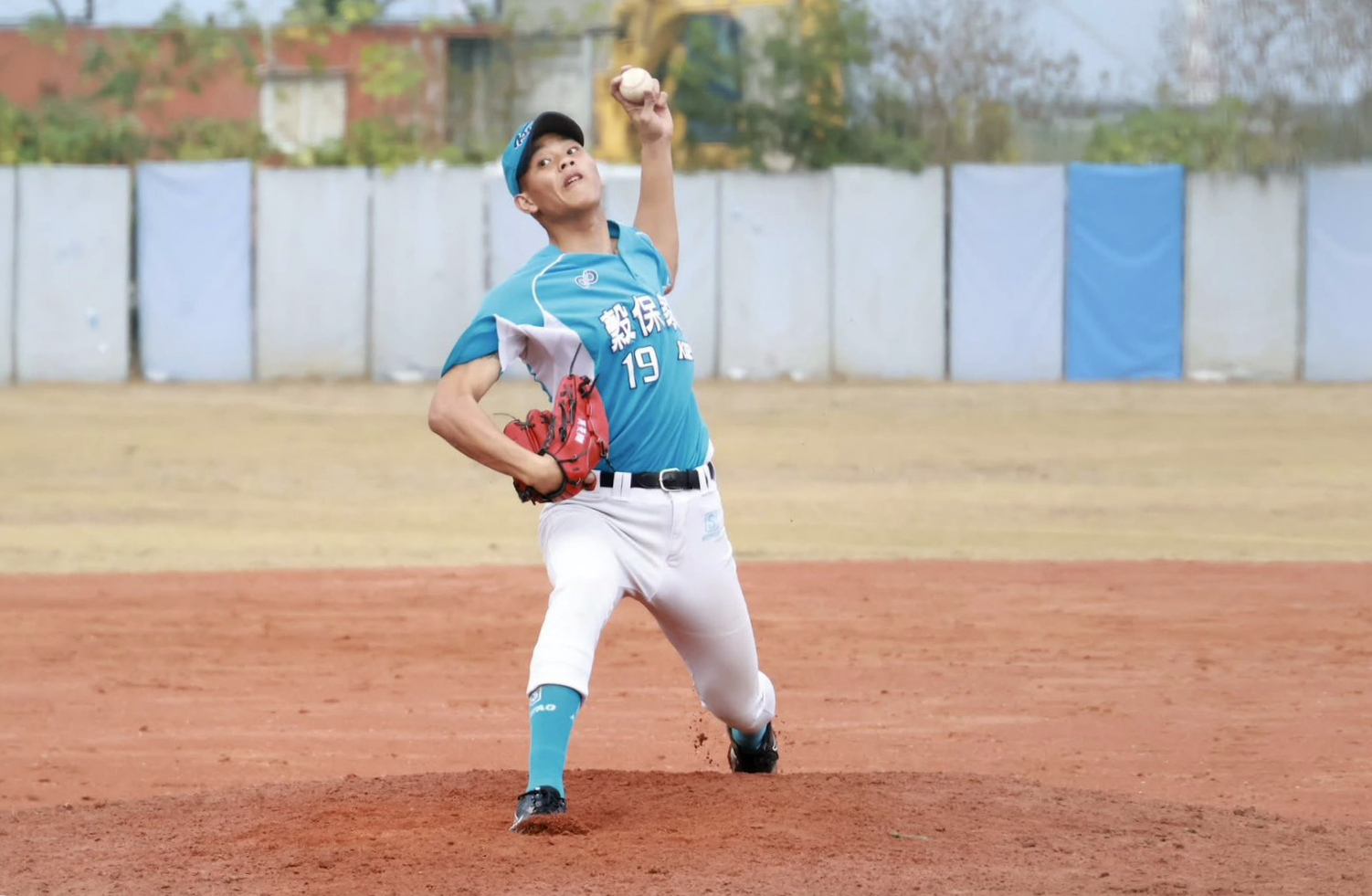 吳昊翔飆速146公里連3k救火。學生棒聯提供