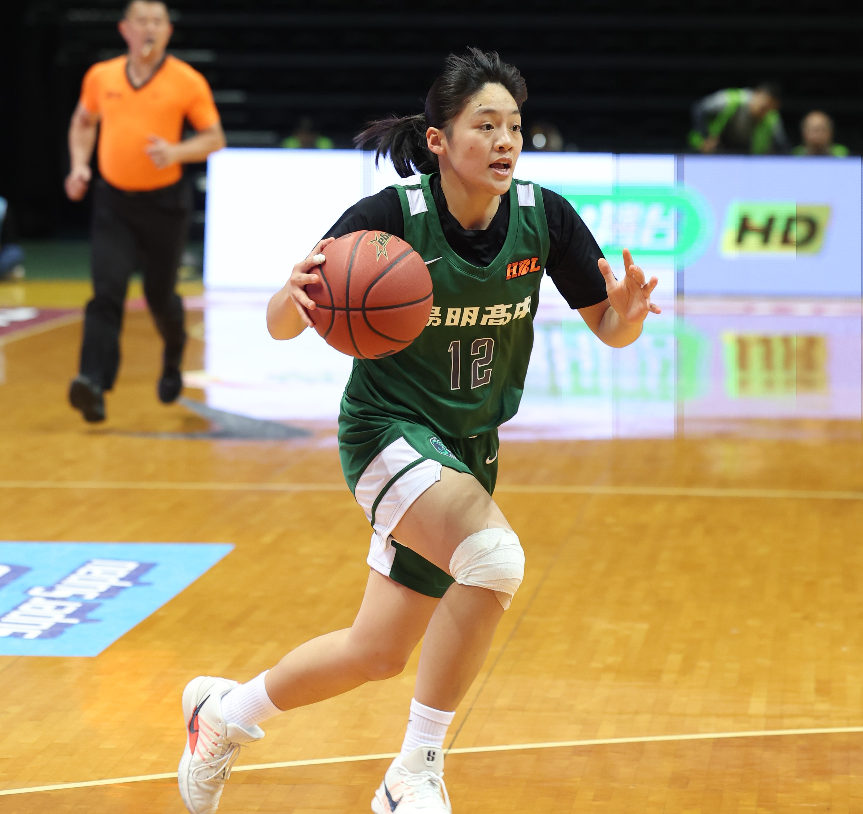 陽明陳芯。高中體總提供