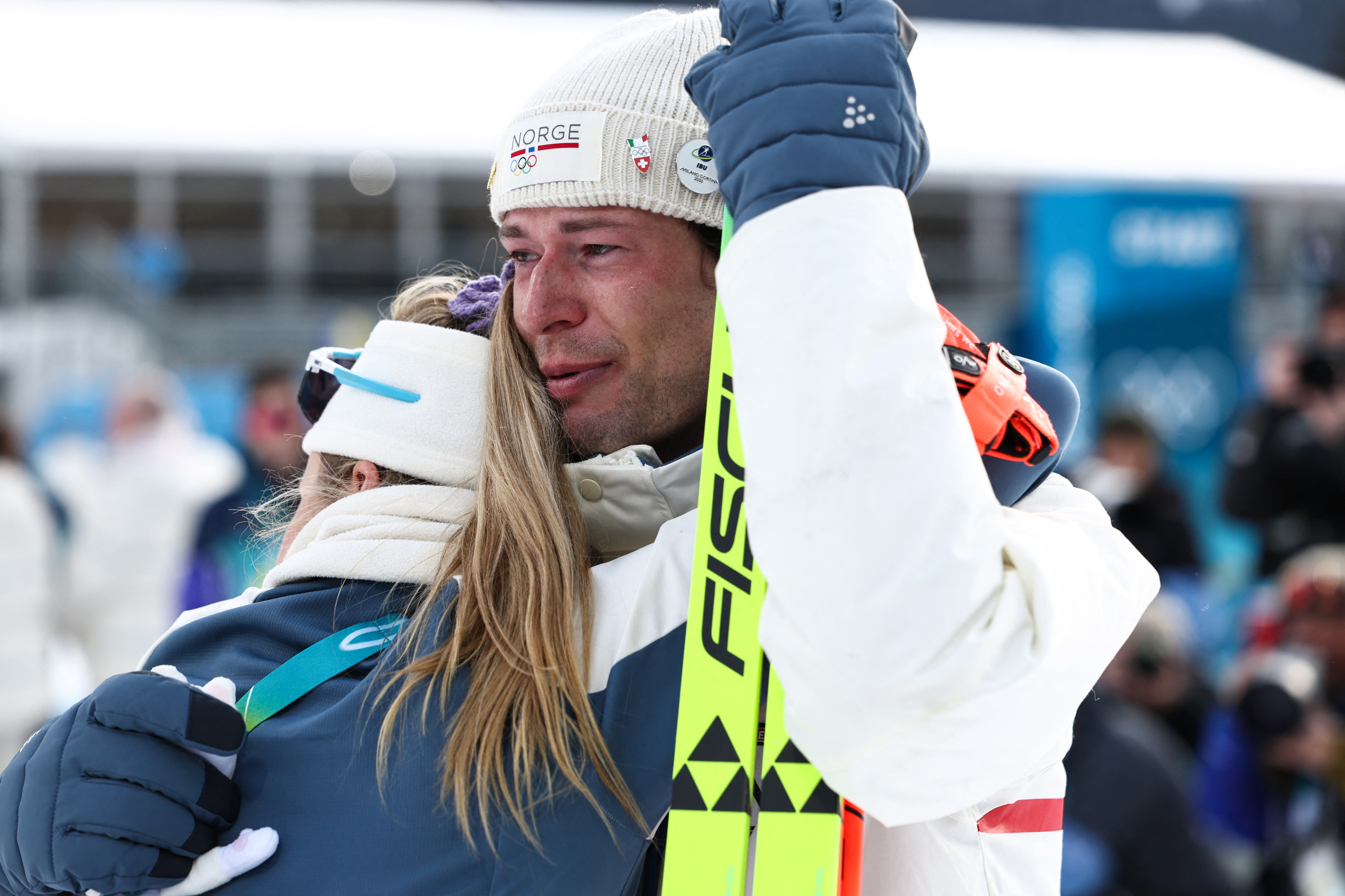 挪威冬季兩項選手拉格瑞德（Sturla Holm Laegreid）今冬奧贏得銅牌後，竟然於直播前坦承自己對女友不忠。法新社