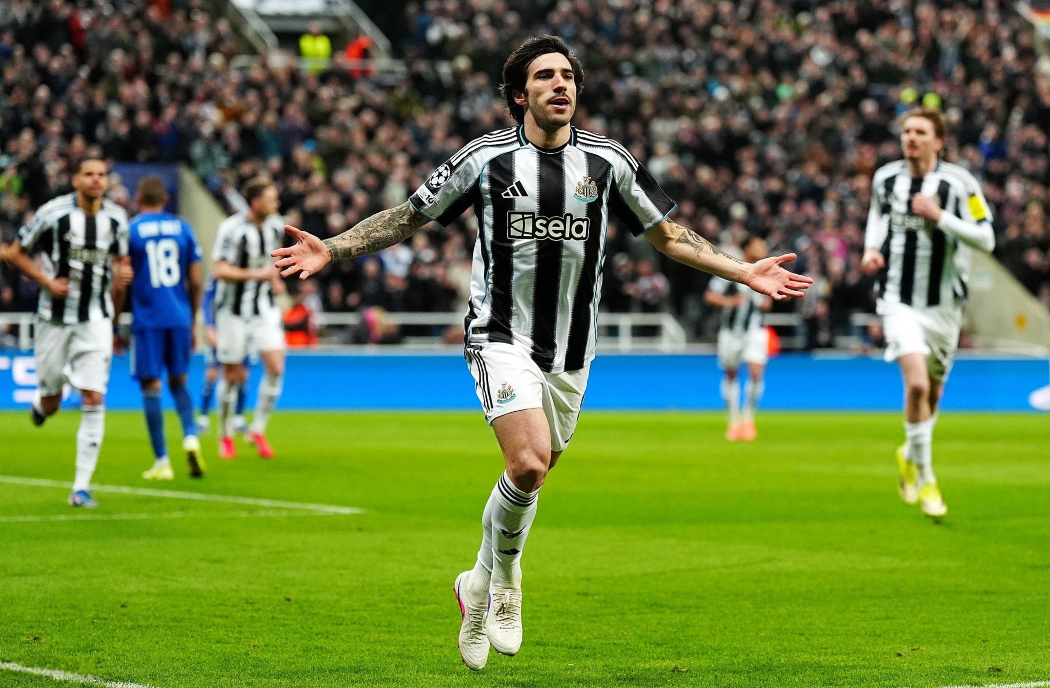 托納利（Sandro Tonali）機警補射進球。摘自歐冠推特