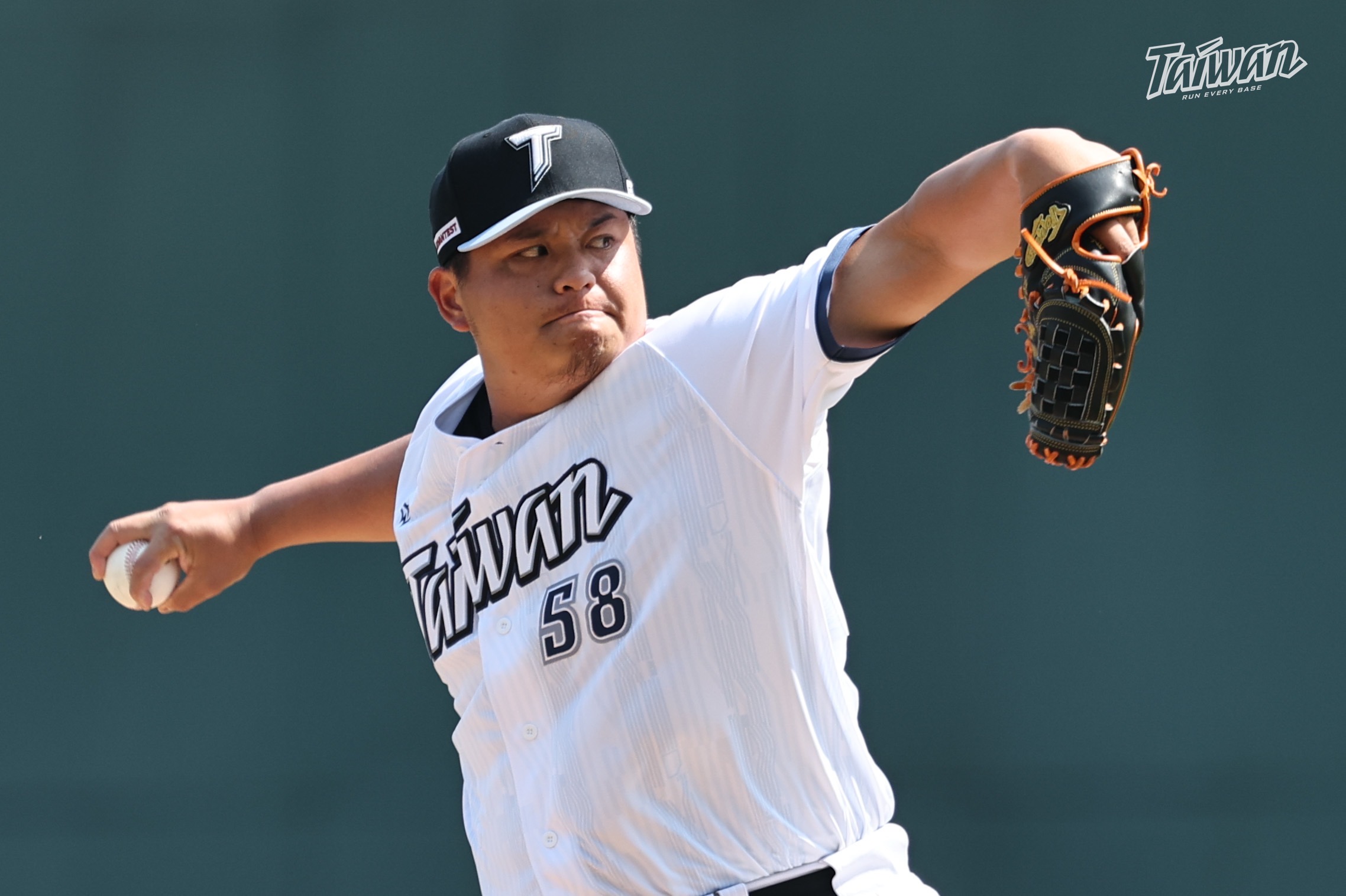 胡智爲。中職提供