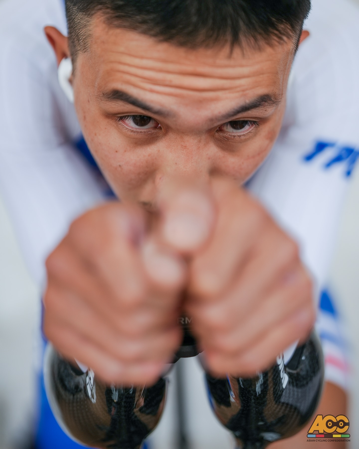 杜志濠在2026自由車公路亞錦賽首戰告捷，取得個人計時賽銅牌，同時也取得2026名古屋亞運首張自由車賽事門票。摘自@AsianCyclingConfederation