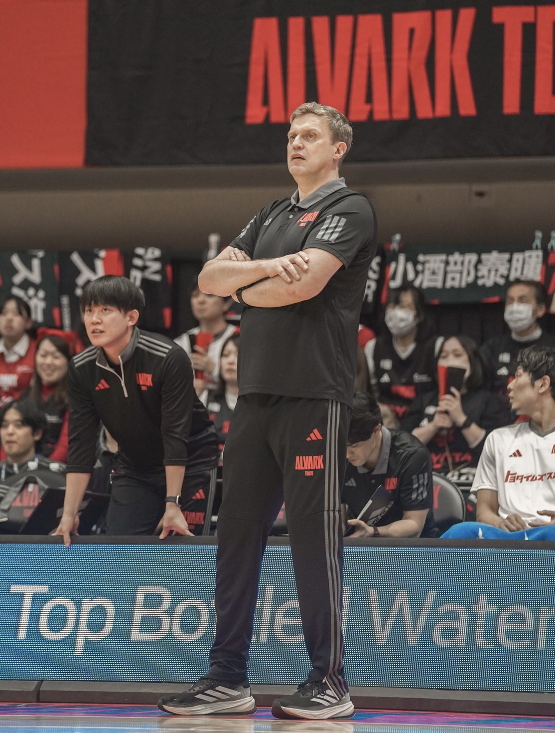 東京電擊總教練Dainius Adomaitis。張閎鈞攝