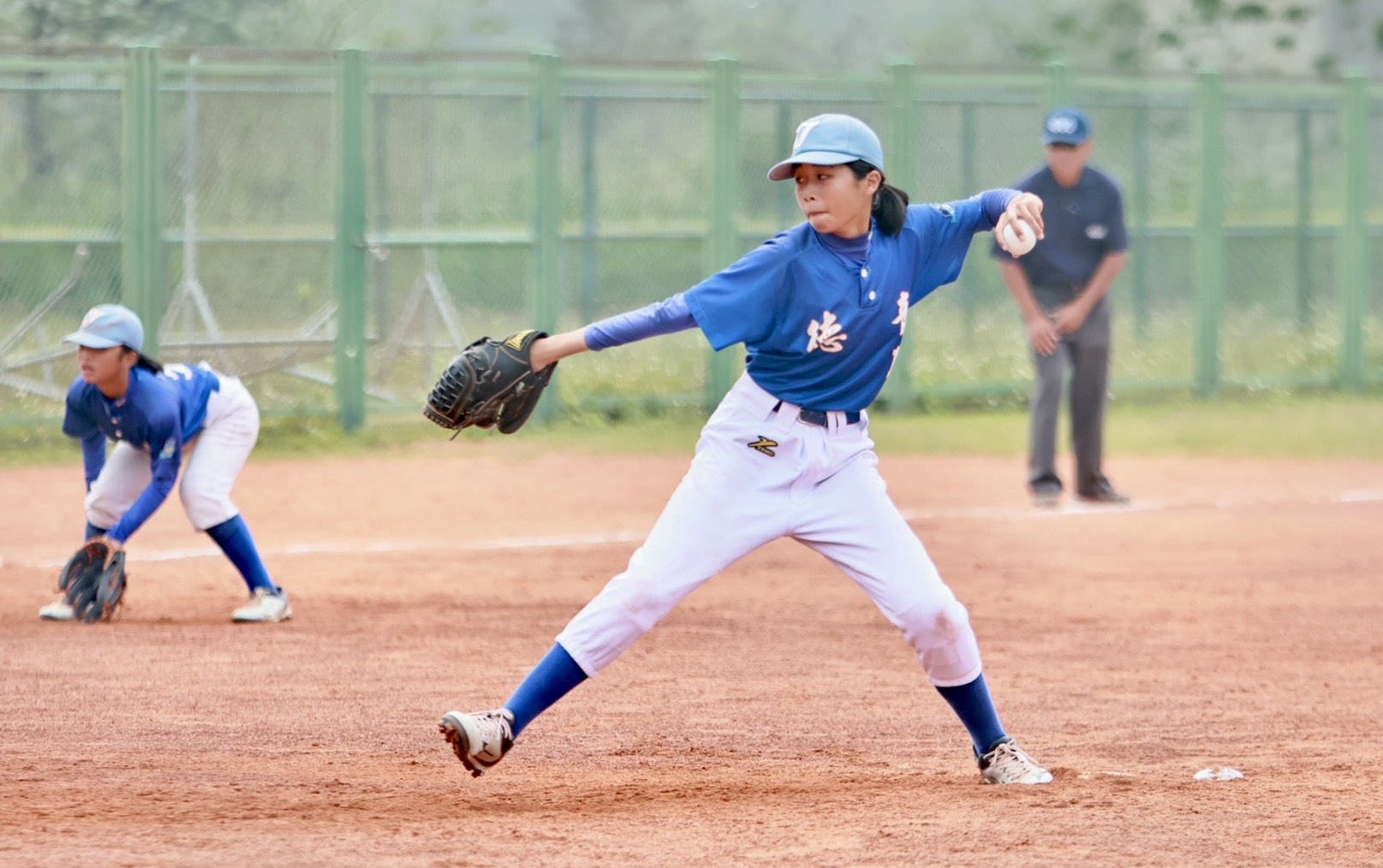 先發投手劉倢妤5局完封好投。學生棒聯提供