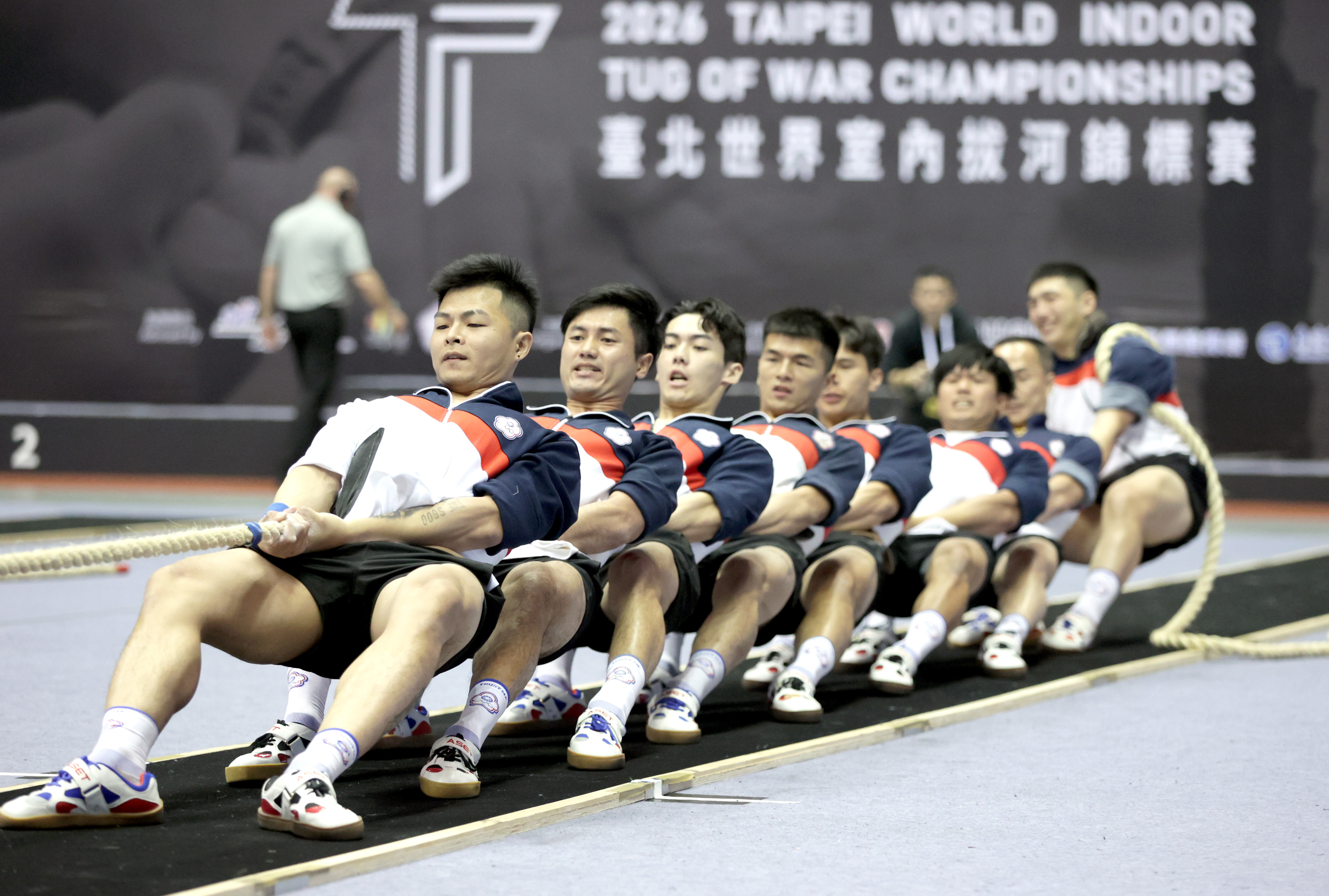 台北世界室內拔河錦標賽中華隊贏得男子600公斤金牌。大會提供