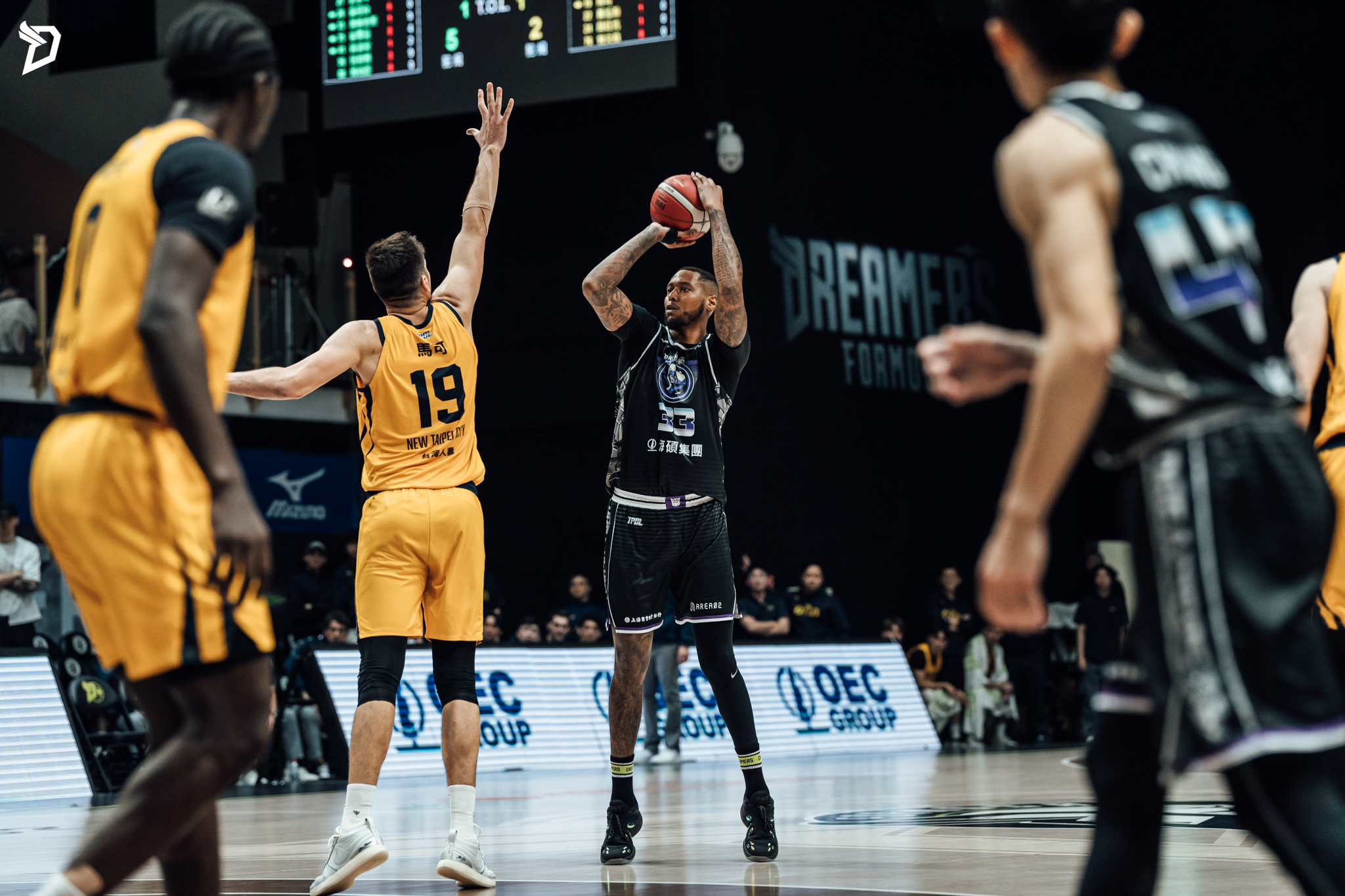 湯普金斯 16 分、 8 籃板。官方提供