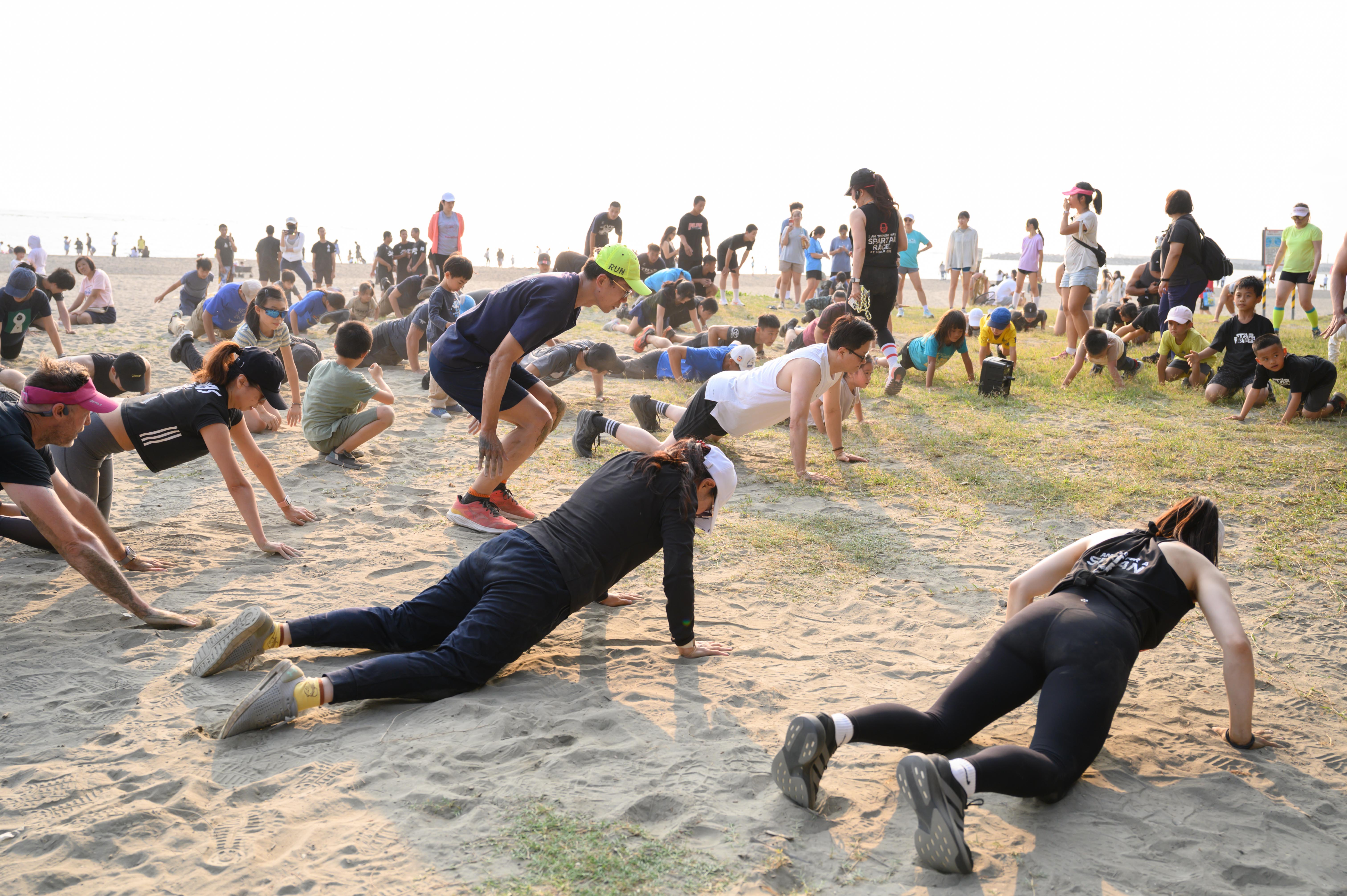 斯巴達障礙賽十週年訓練營首度登陸台南漁光島。大會提供