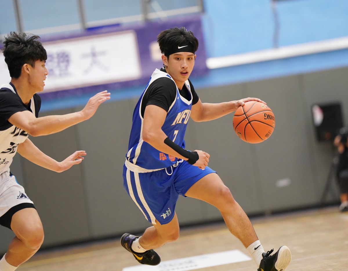 虎尾科大楊程恩外線投5中4拿下20分並傳出13次助攻達成另類雙十。大專體總提供