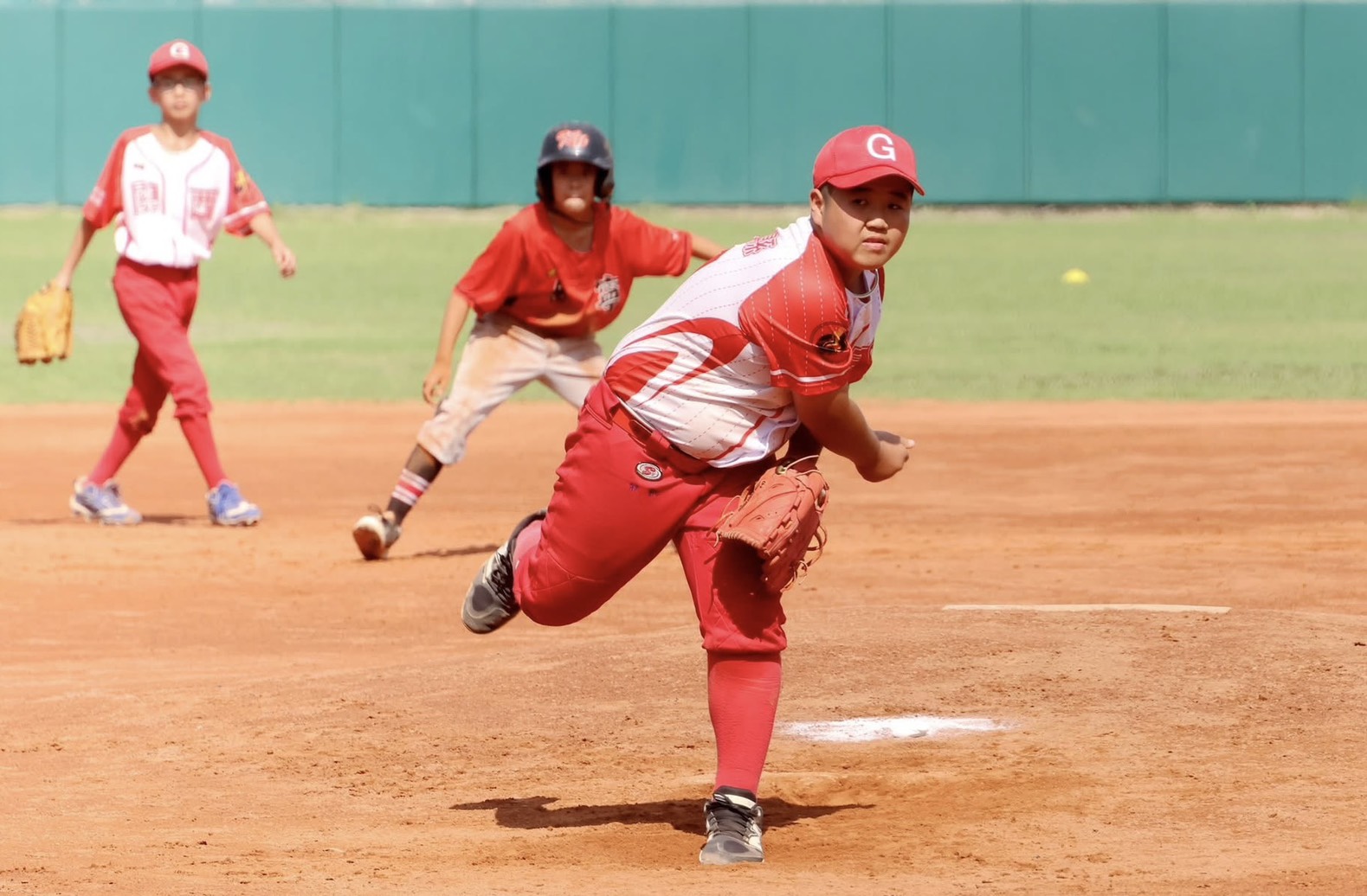 彭郁凱包辦勝投勝打。學生棒聯提供