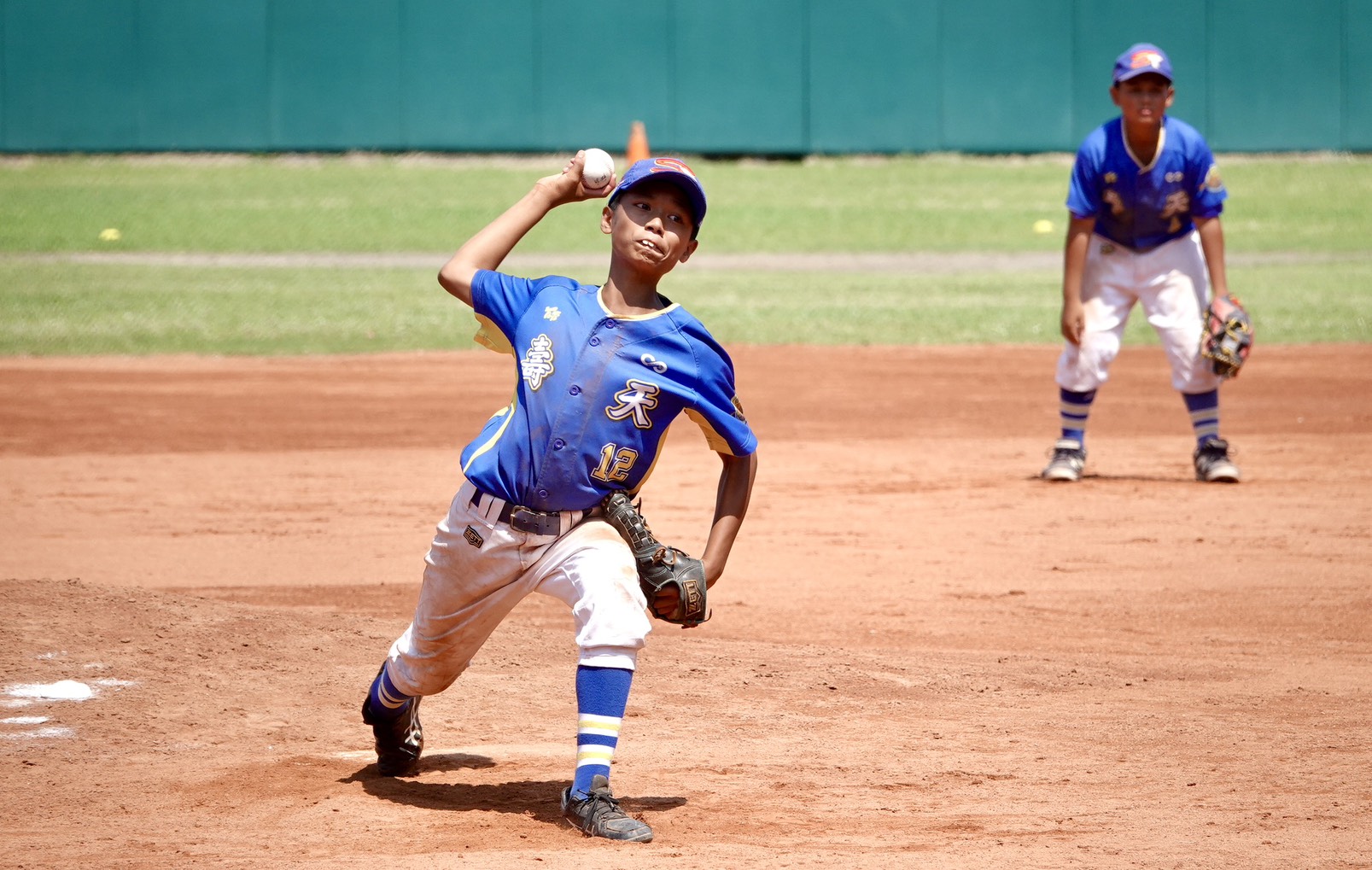 壽天林易鞍投打俱佳目標職棒。學生棒聯提供