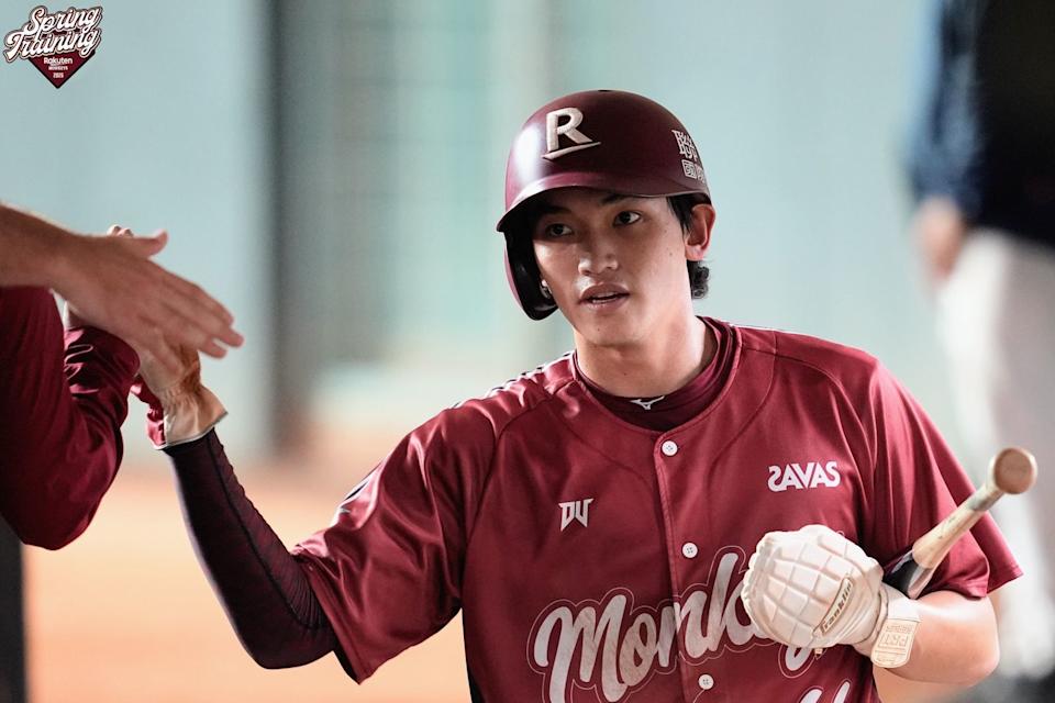 何品室融。樂天桃猿提供