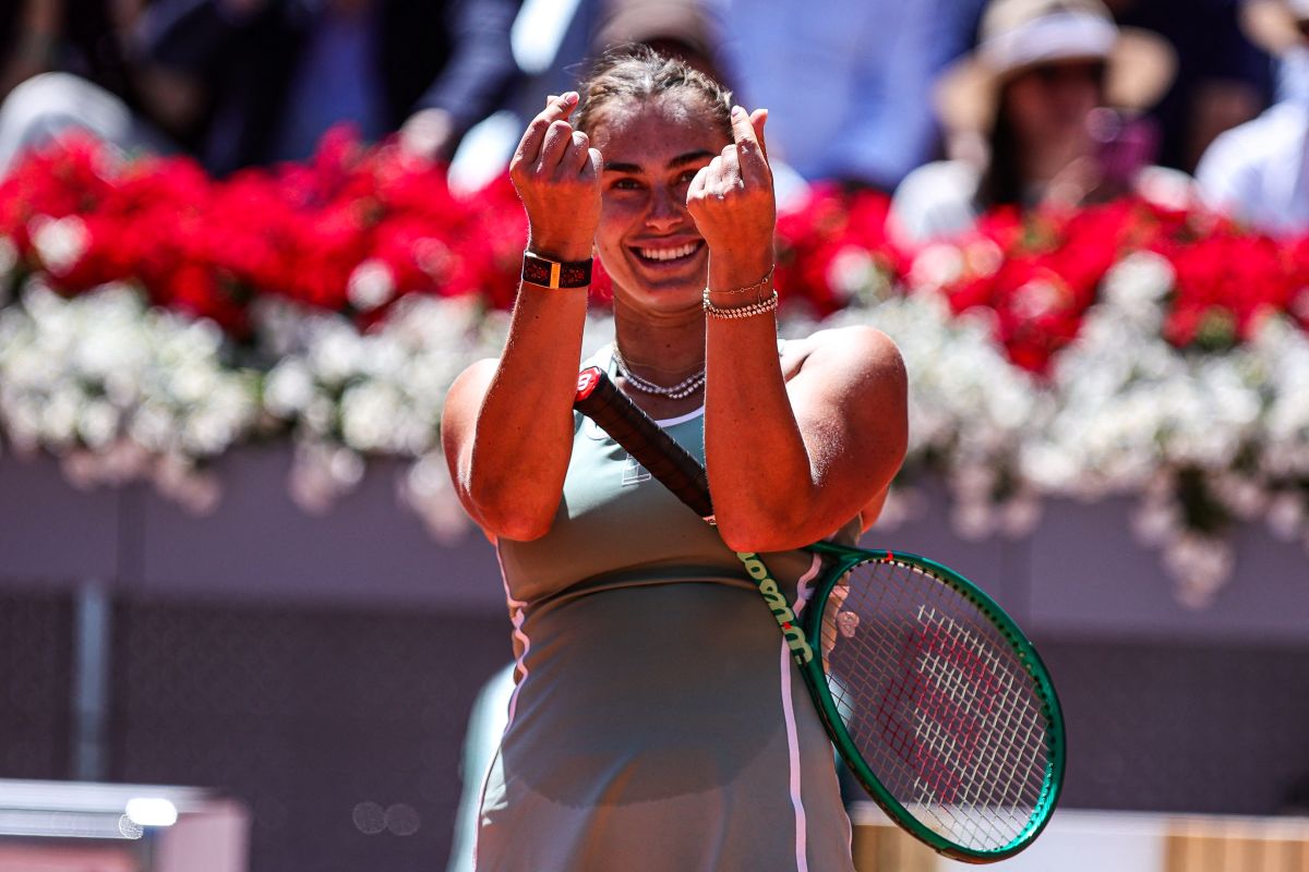 莎芭蓮卡成功晉8強。法新社