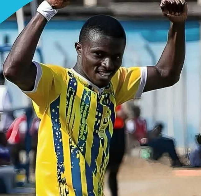 僅20歲的邊鋒弗林蓬（Dominic Frimpong）頭部中彈身亡。摘自推特