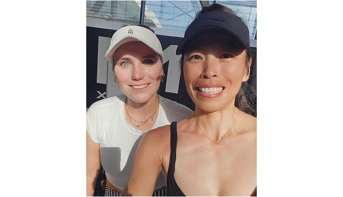 謝淑薇本周與新搭檔肯寧(Sofia Kenin)組合可惜在馬德里公開賽女雙16強止步。摘自謝淑薇臉書