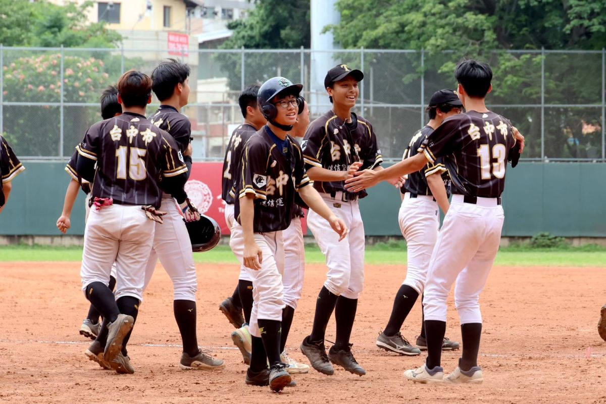 台中高工內戰勝出首度進8強。學生棒聯提供