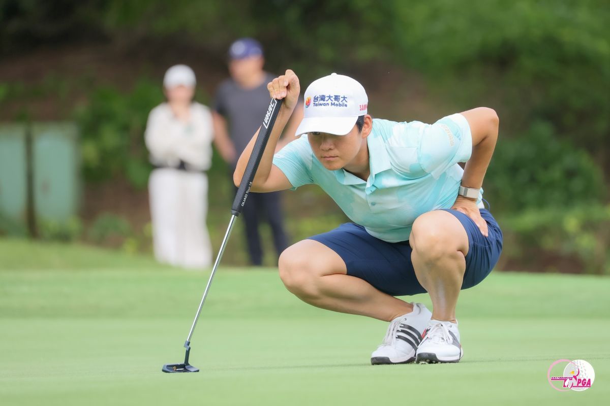 曾雅妮以兩回合總桿低於標準桿8桿的136桿暫排第二。Tlpga／葉勇宏攝