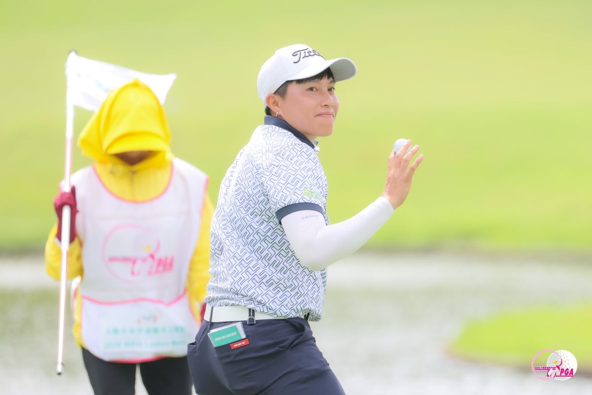 李欣第二回合抓五鳥無柏忌的67桿優異成績，以兩回合總桿131桿-13繼續保持單獨領先。Tlpga／葉勇宏攝