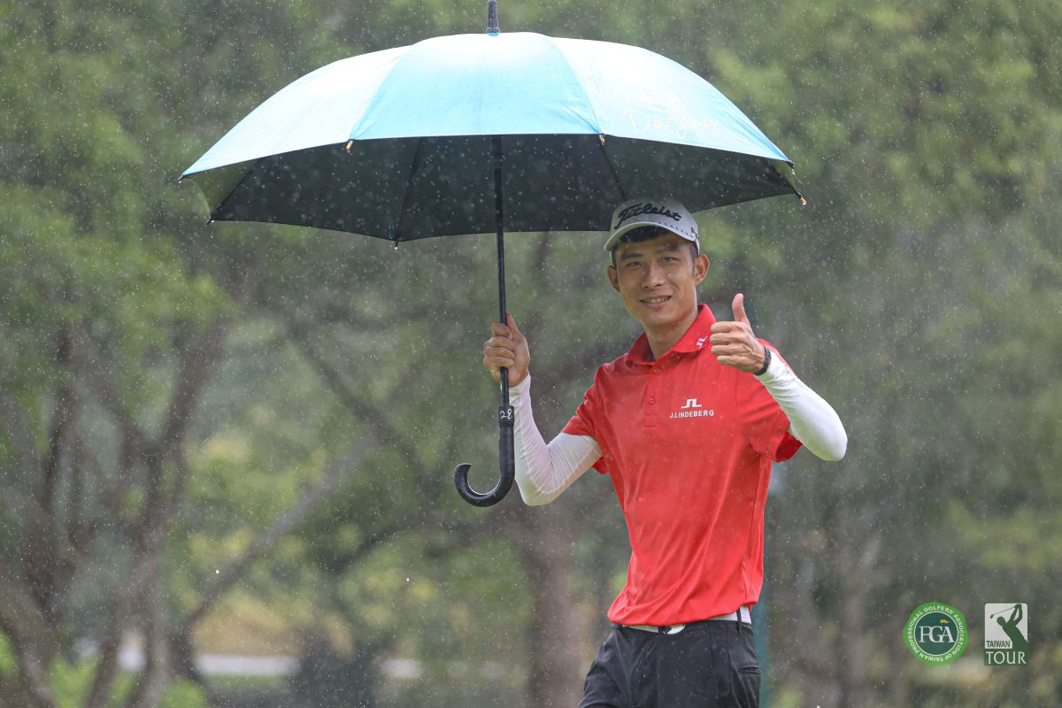 張哲瑜以兩回合總桿140桿-4完成。Tpga／林聖凱攝