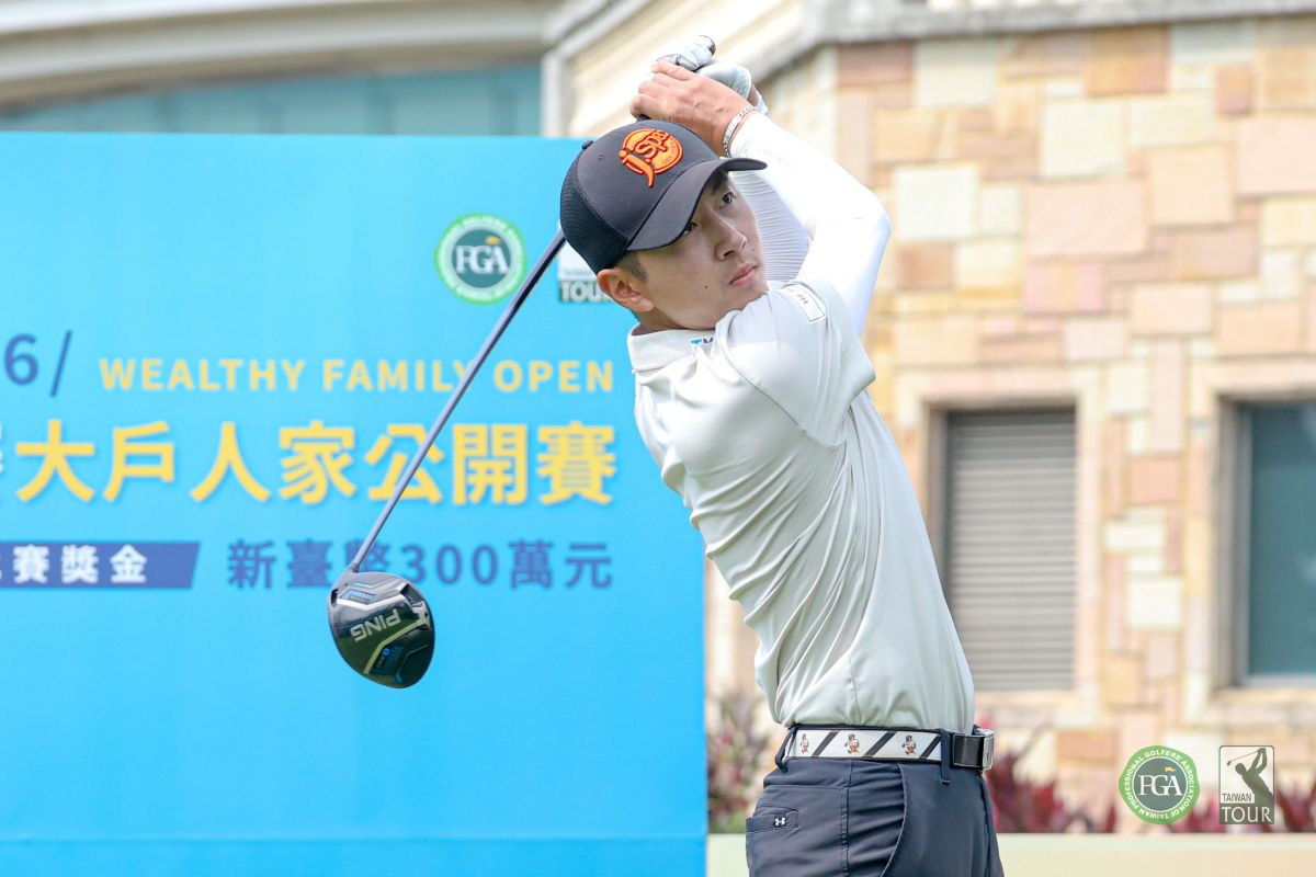 地主選手謝霆葳第一回合以66桿-6暫並列第三。Tpga/林聖凱攝
