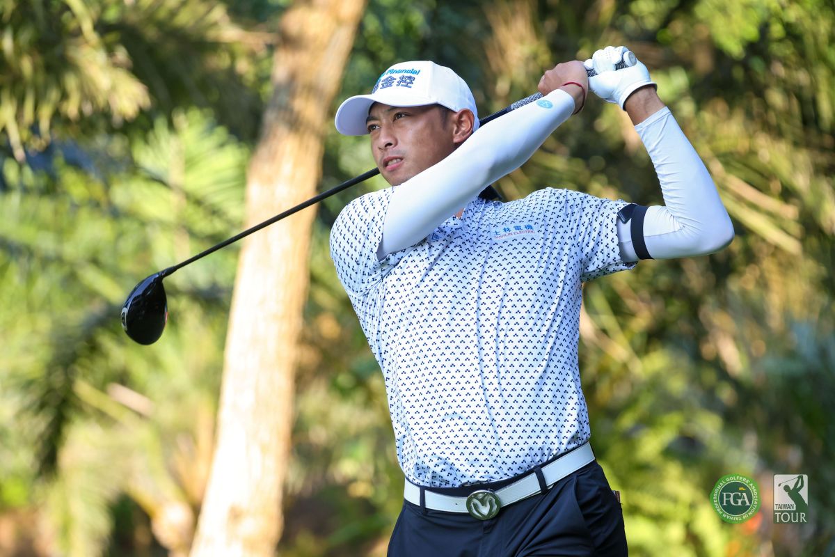 王偉軒第一回合以65桿-7獨居領先。Tpga/林聖凱攝