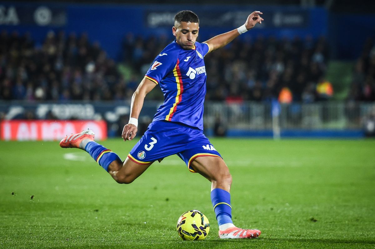 赫塔菲先前挖角阿拉維斯後防大將阿布卡爾(Abdel Abqar,見圖),完美的削弱對手。法新社